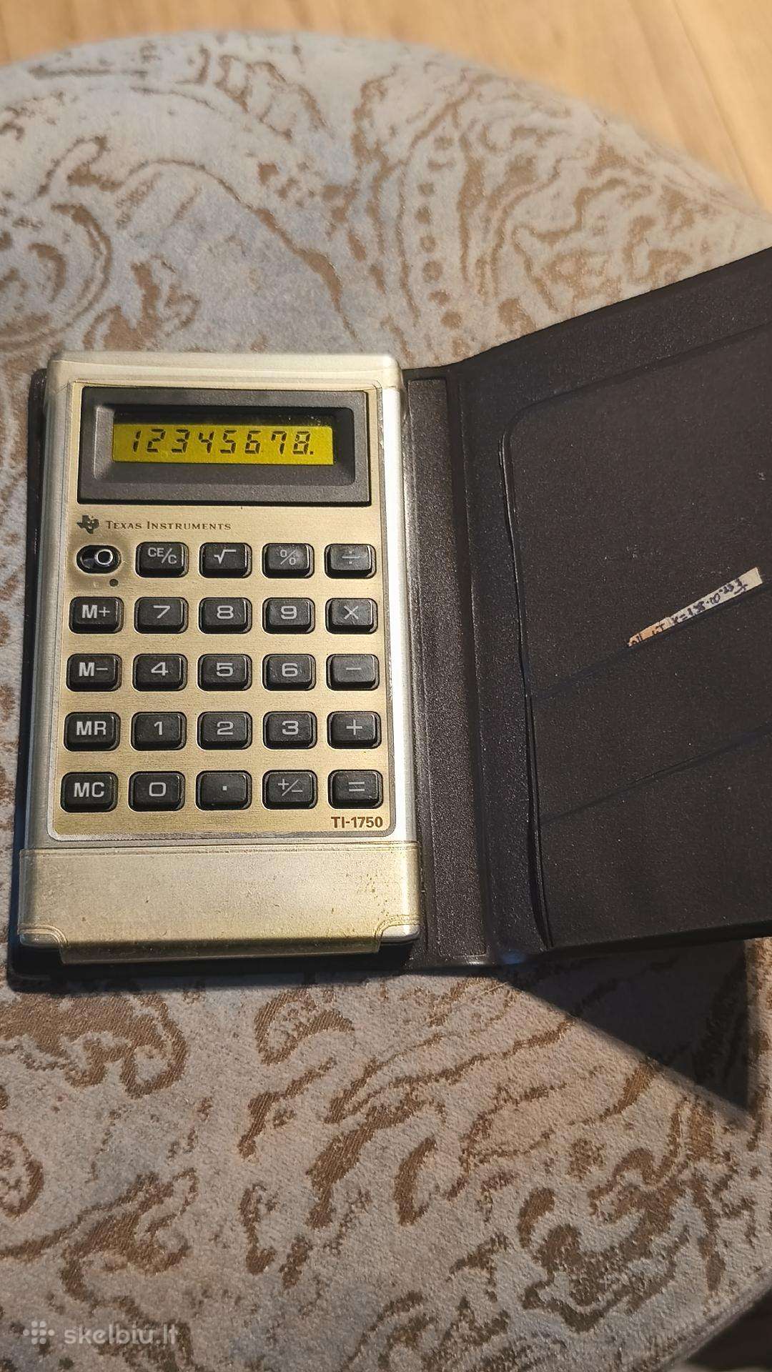 Texas Instruments skaičiuotuvas