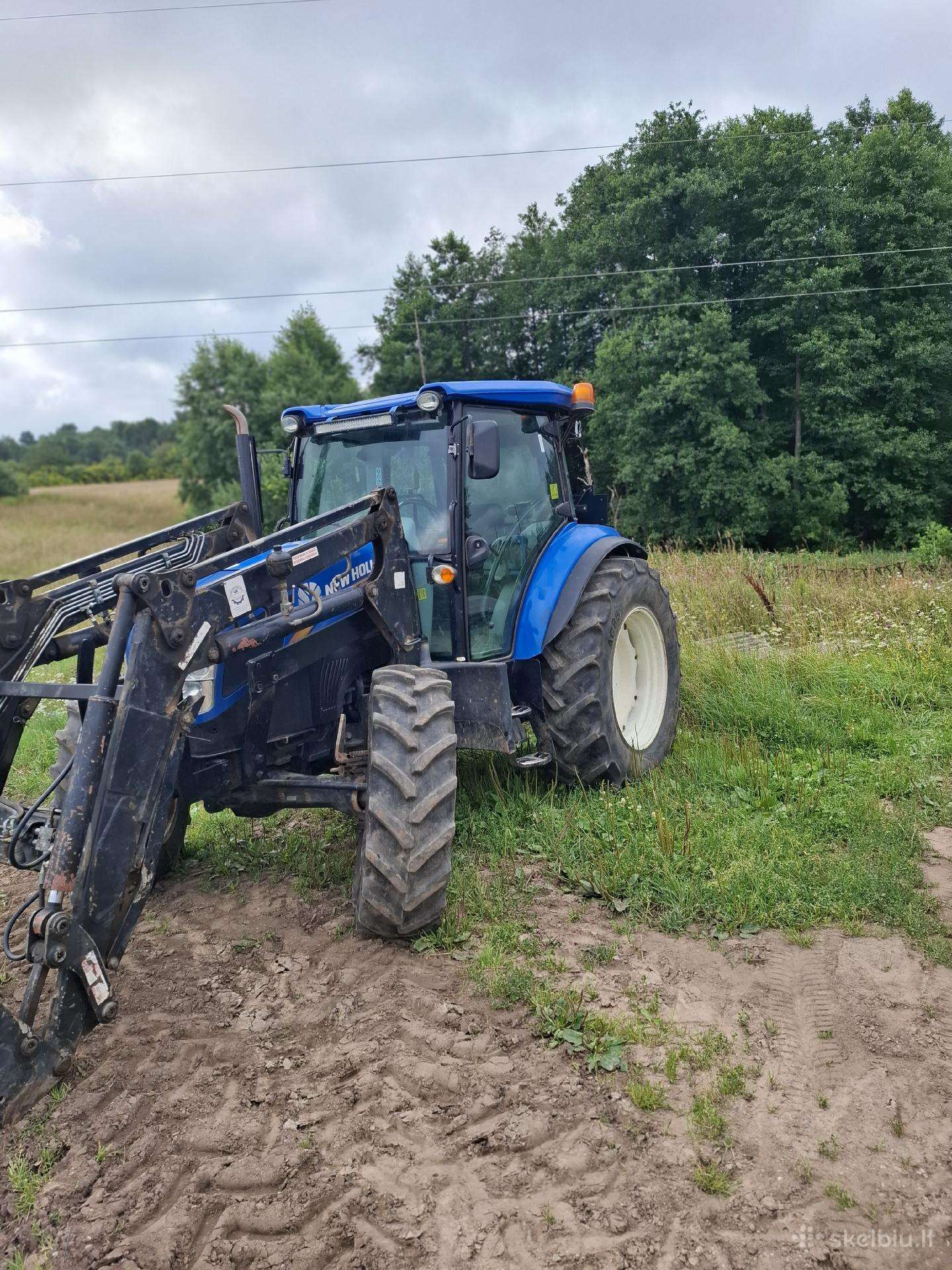 New Holland Td5.105