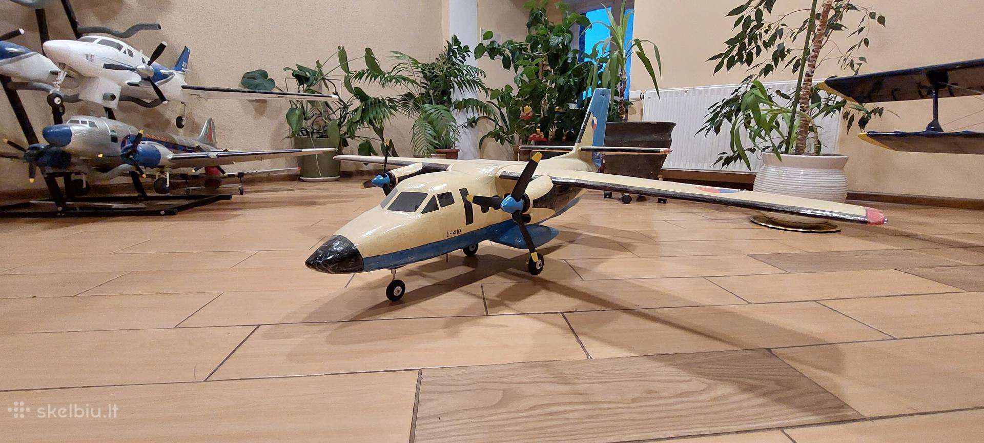 L- 410