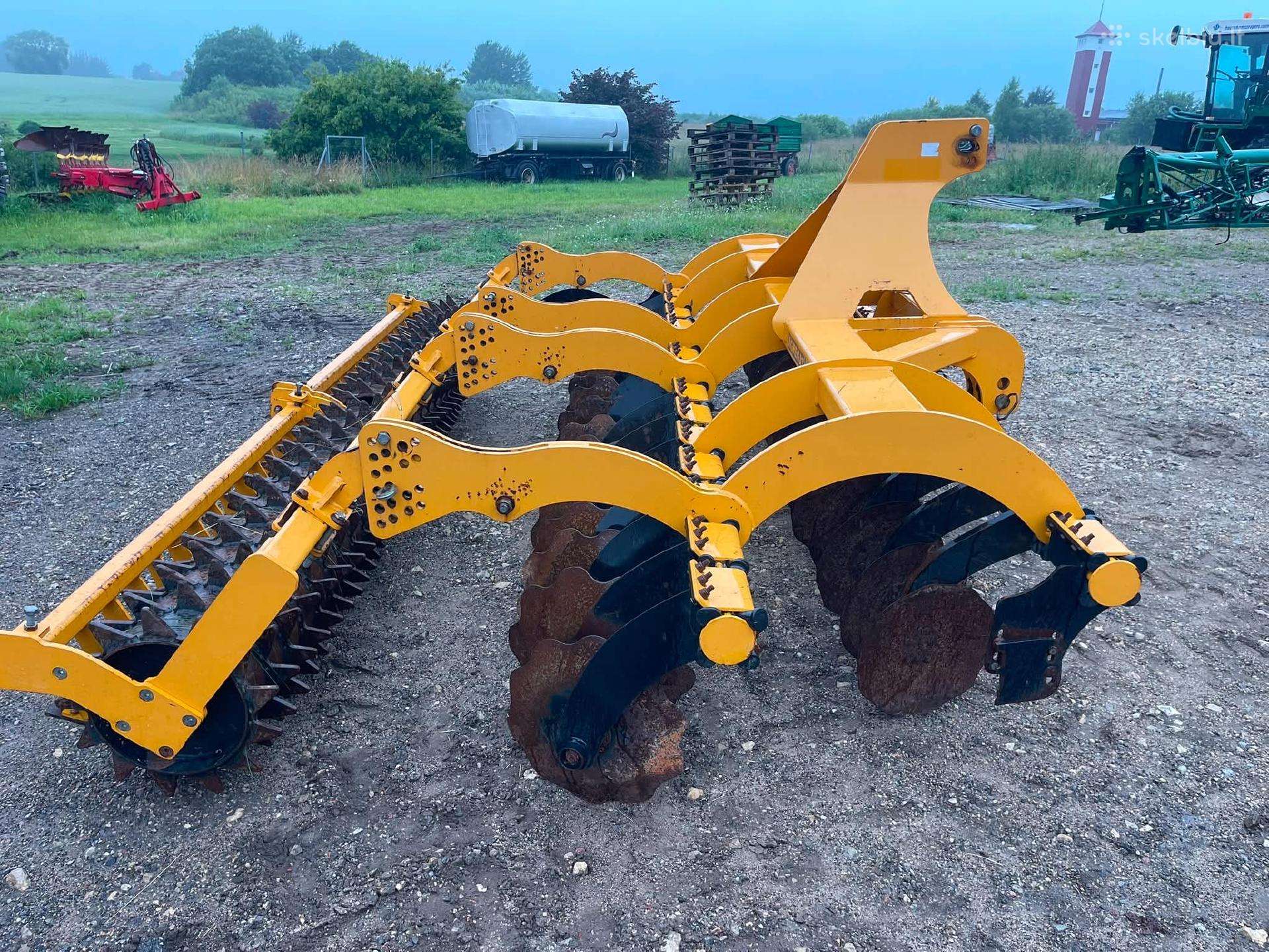 Staltech U35, skutikai, purentuvai