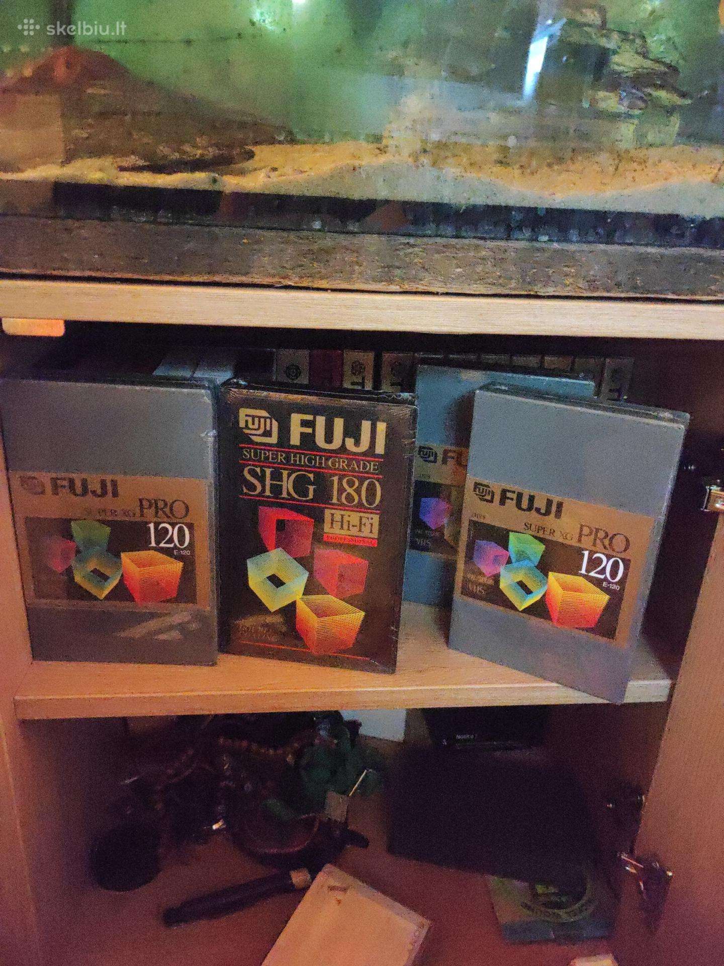 Parduodu naujas vhs ir vhs hi -fi videokasetes
