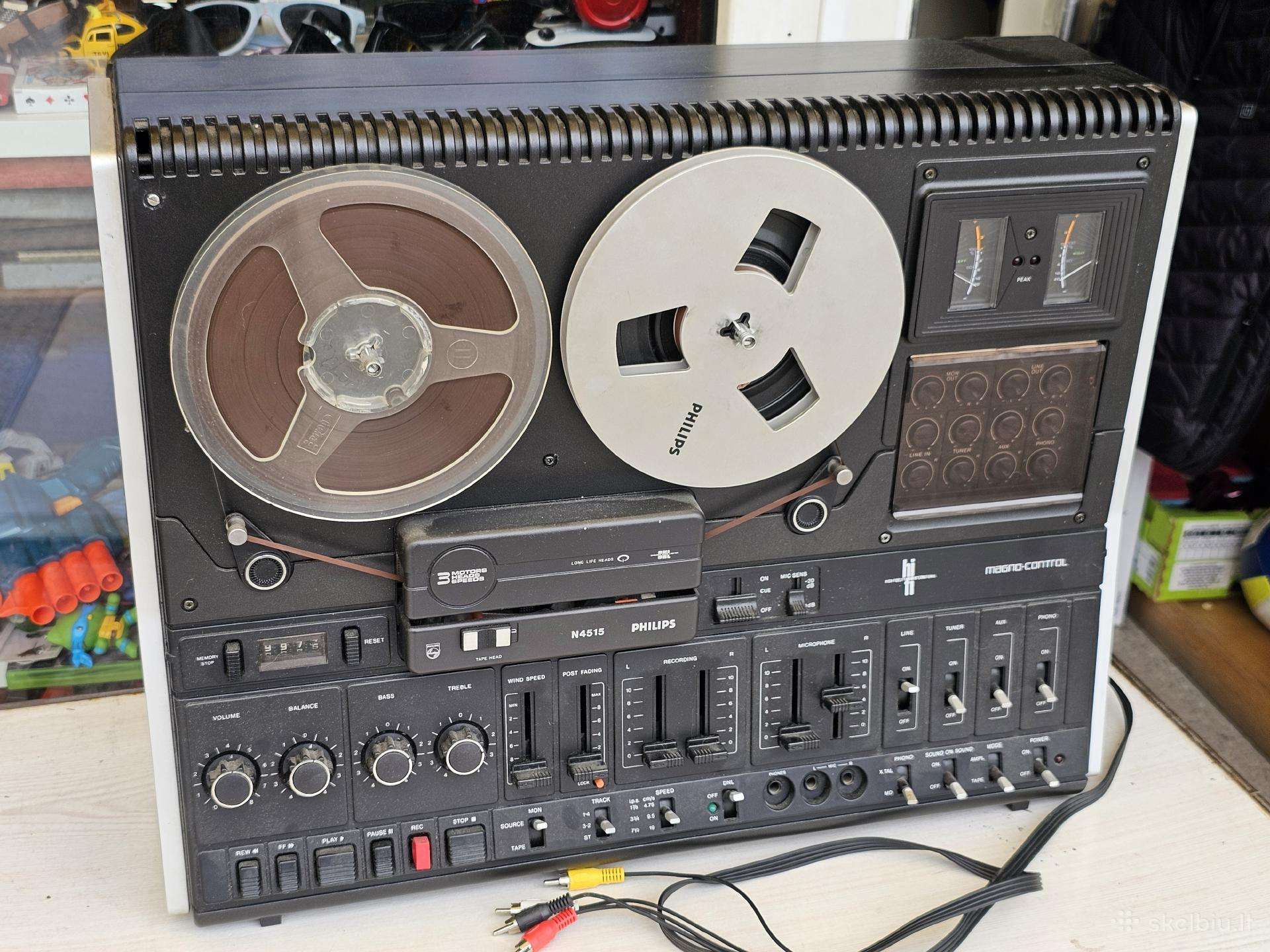 Audio juostine magnetola