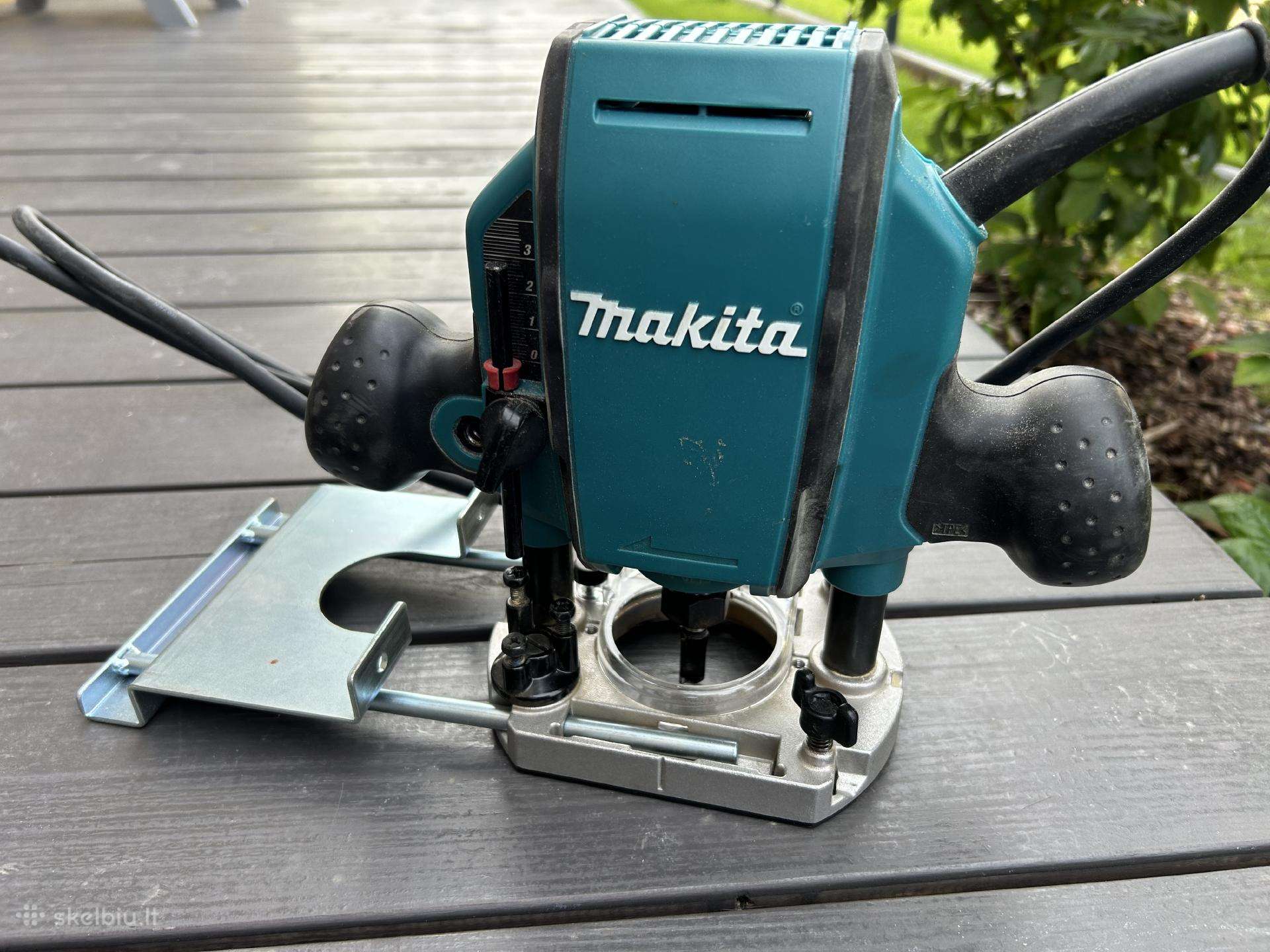 Makita freza Rp0400