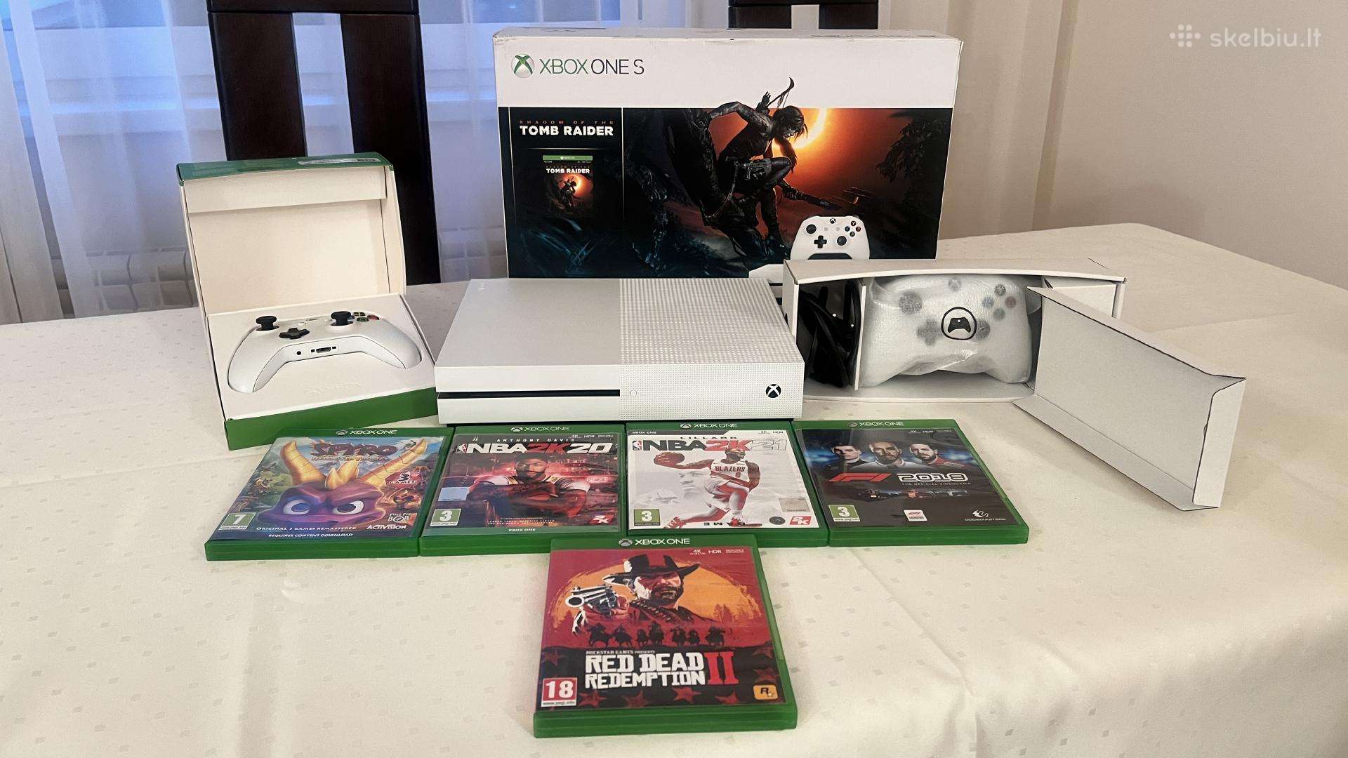 Parduodamas Xbox One S 1tb