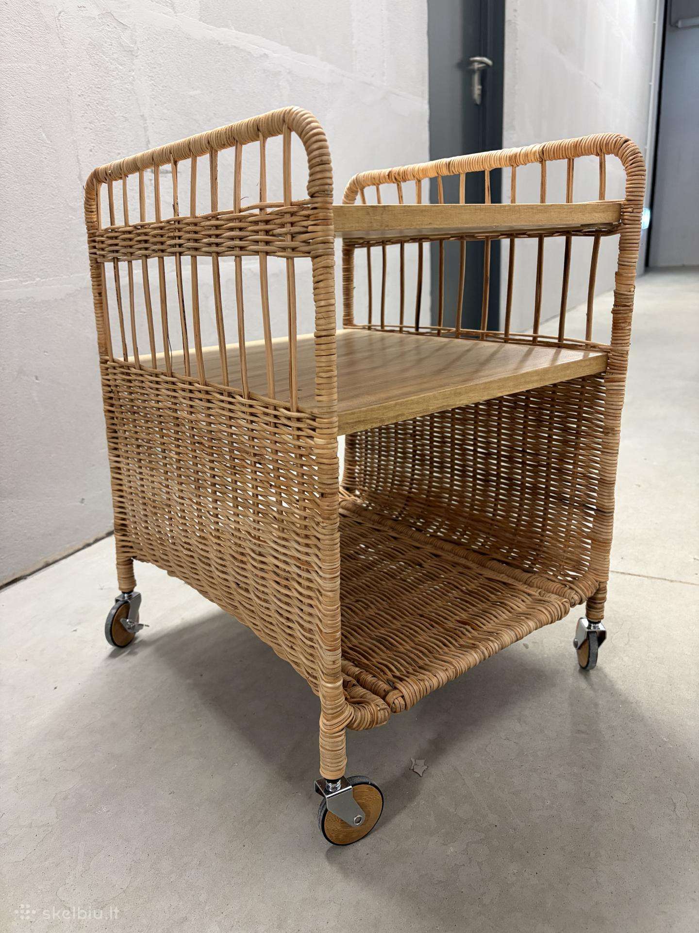 Ikea Frykss naktinis staliukas, kaip naujas