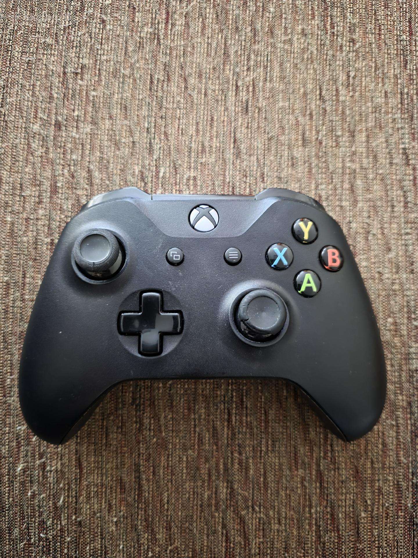 Xbox One pultelis