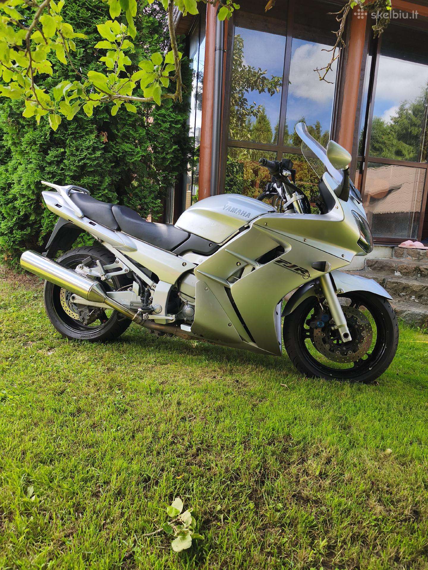 Parduodu Yamaha motocikla