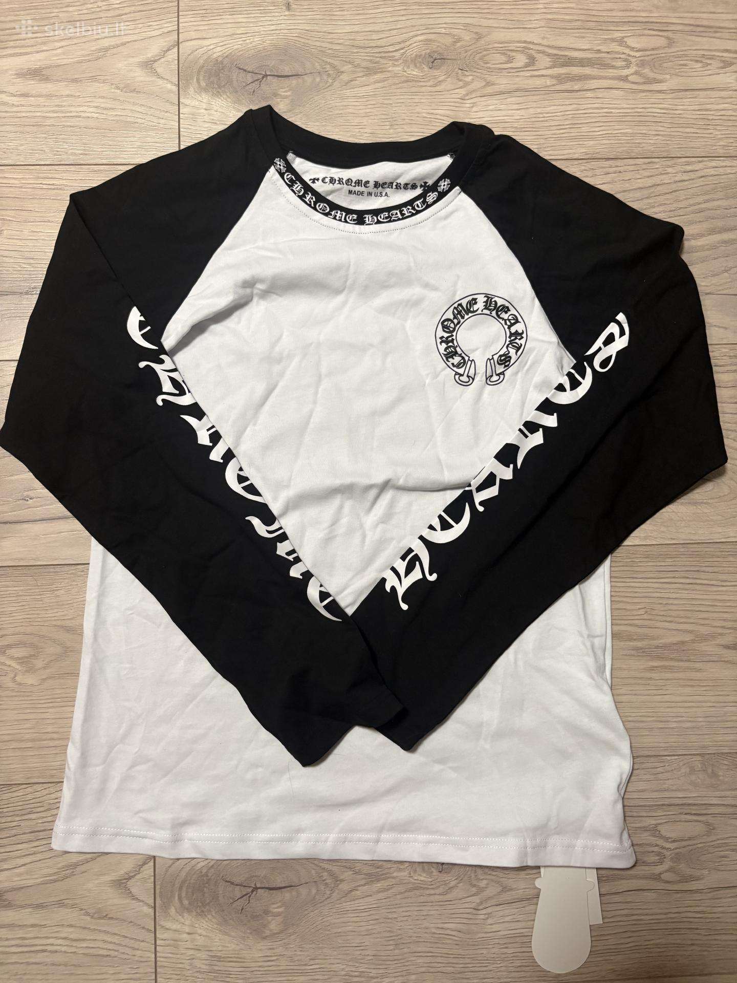 Chrome hearts