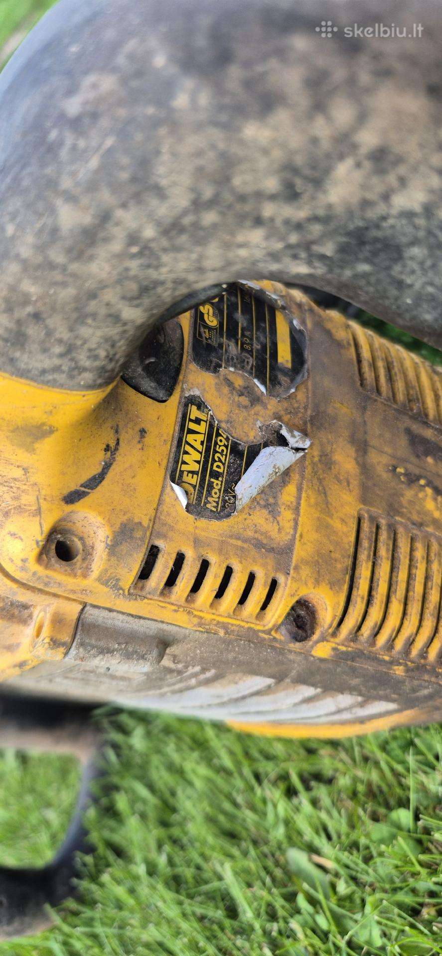 Dewalt