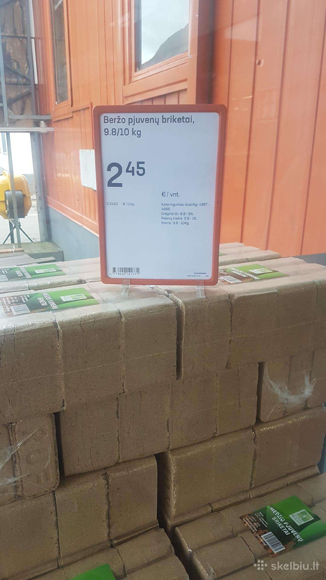 Nupirksiu 2-3 paletes beržo briketų.