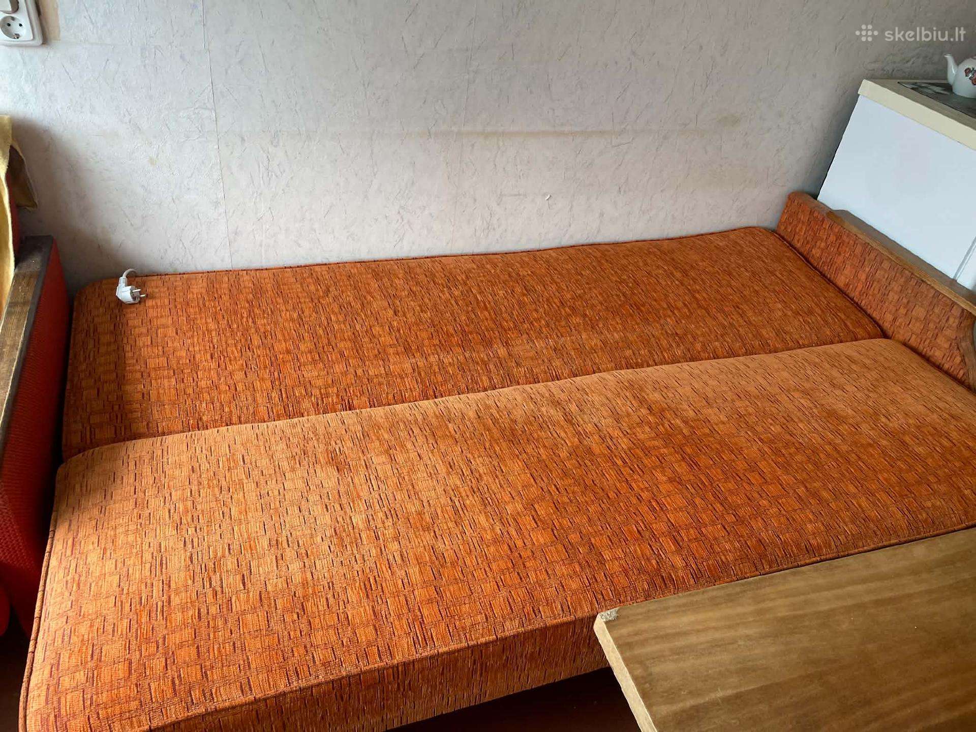 Sofa / lova