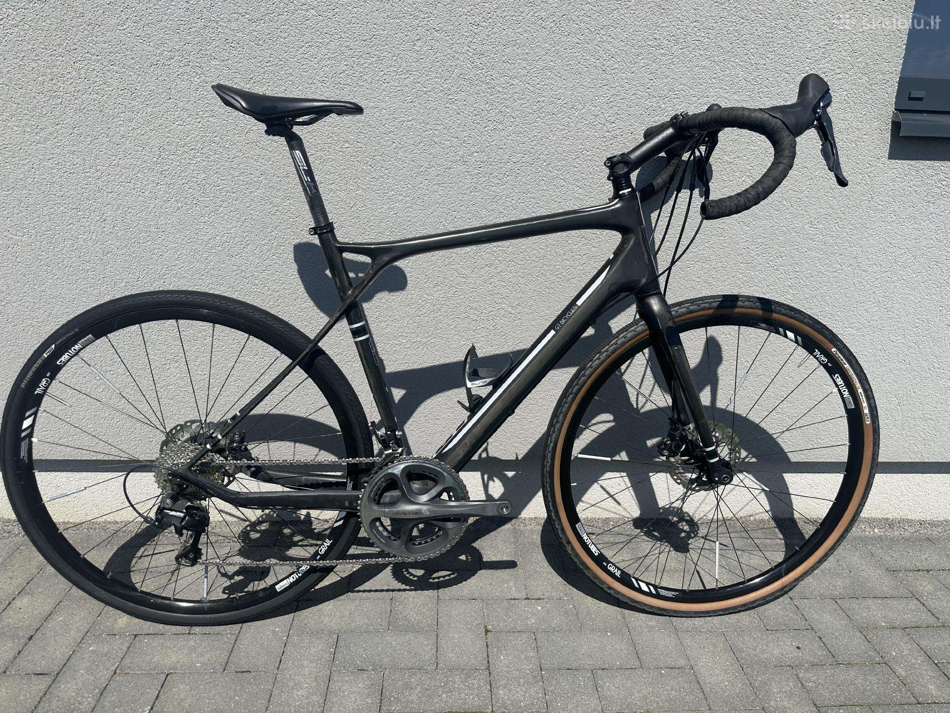 GT carbon dviratis L dydis