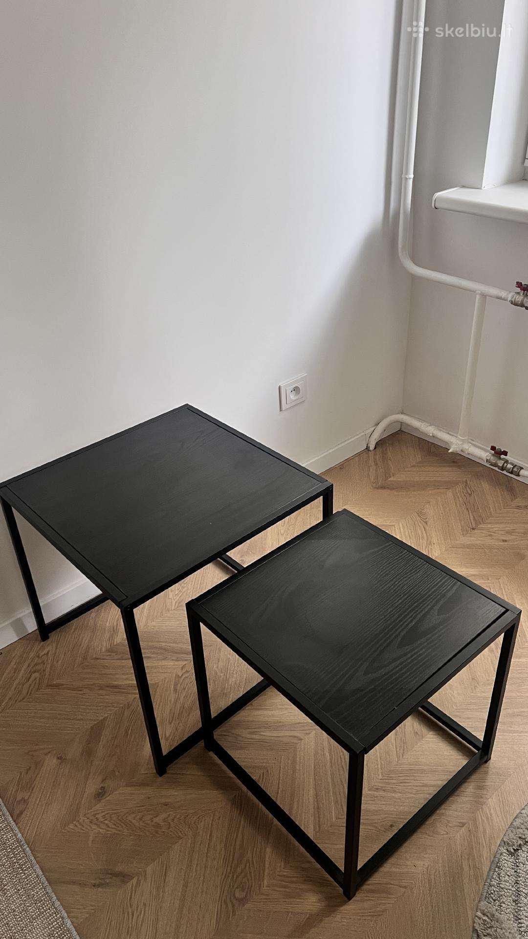 Du staliukai