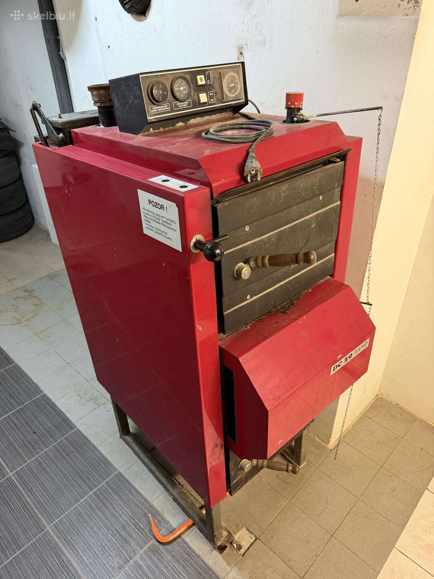 Kieto kuro pečius katilas 29 kw