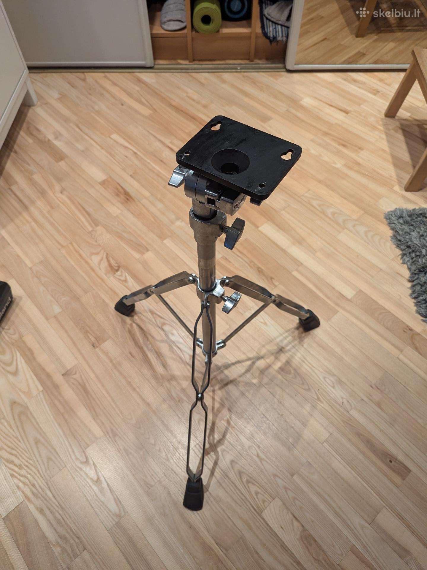 Perkusijos stovas - Roland Pds-20