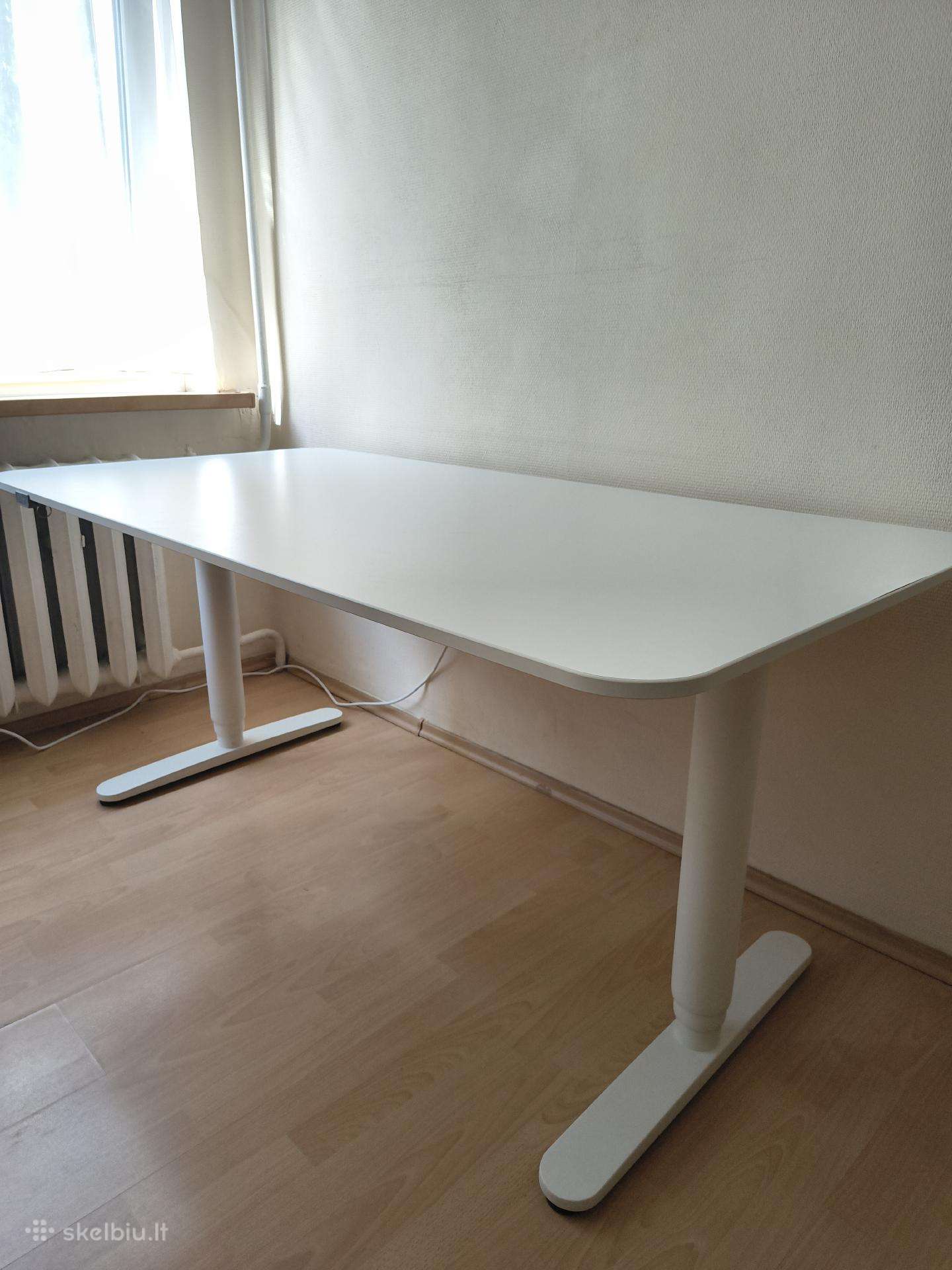 Ikea elektrinis reguliuojamo aukščio stalas