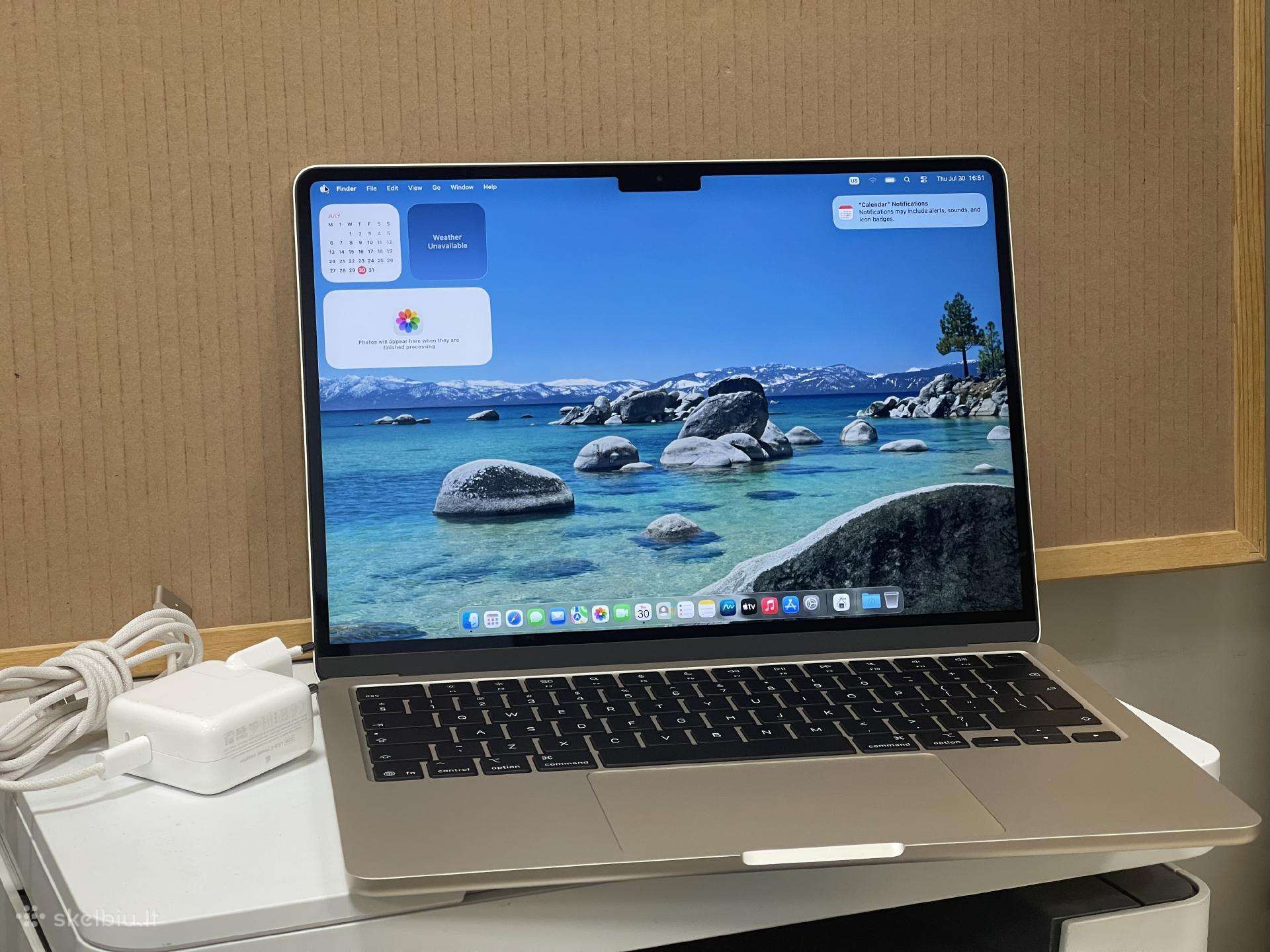 Apple MacBook Air 13 m4 16gb 512gb su garantija