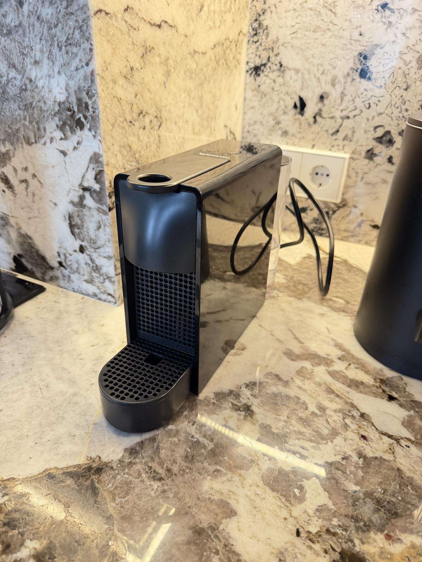 Nespresso essenza mini kavos kapsulinis aparatas