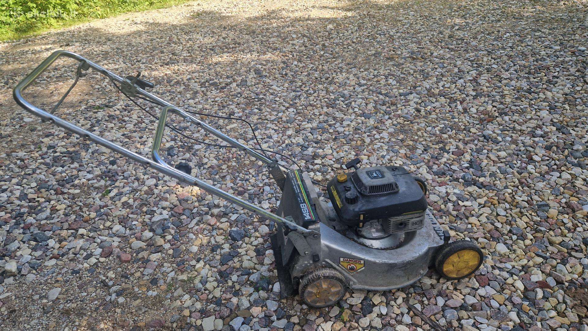 John Deer neveikinati
