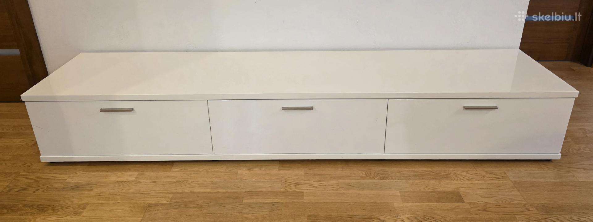 TV spintelė staliukas