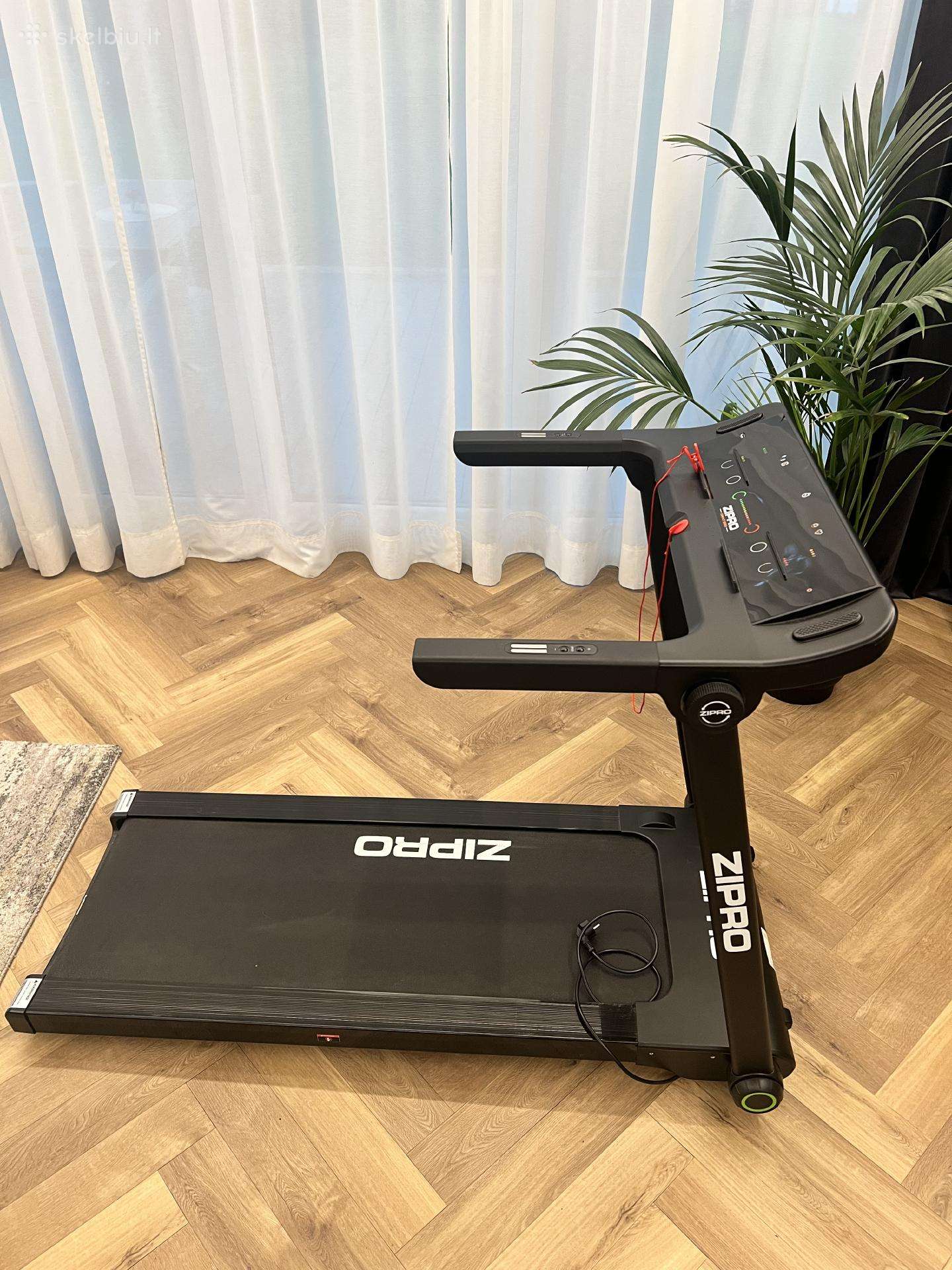 Bėgimo takelis Zipro