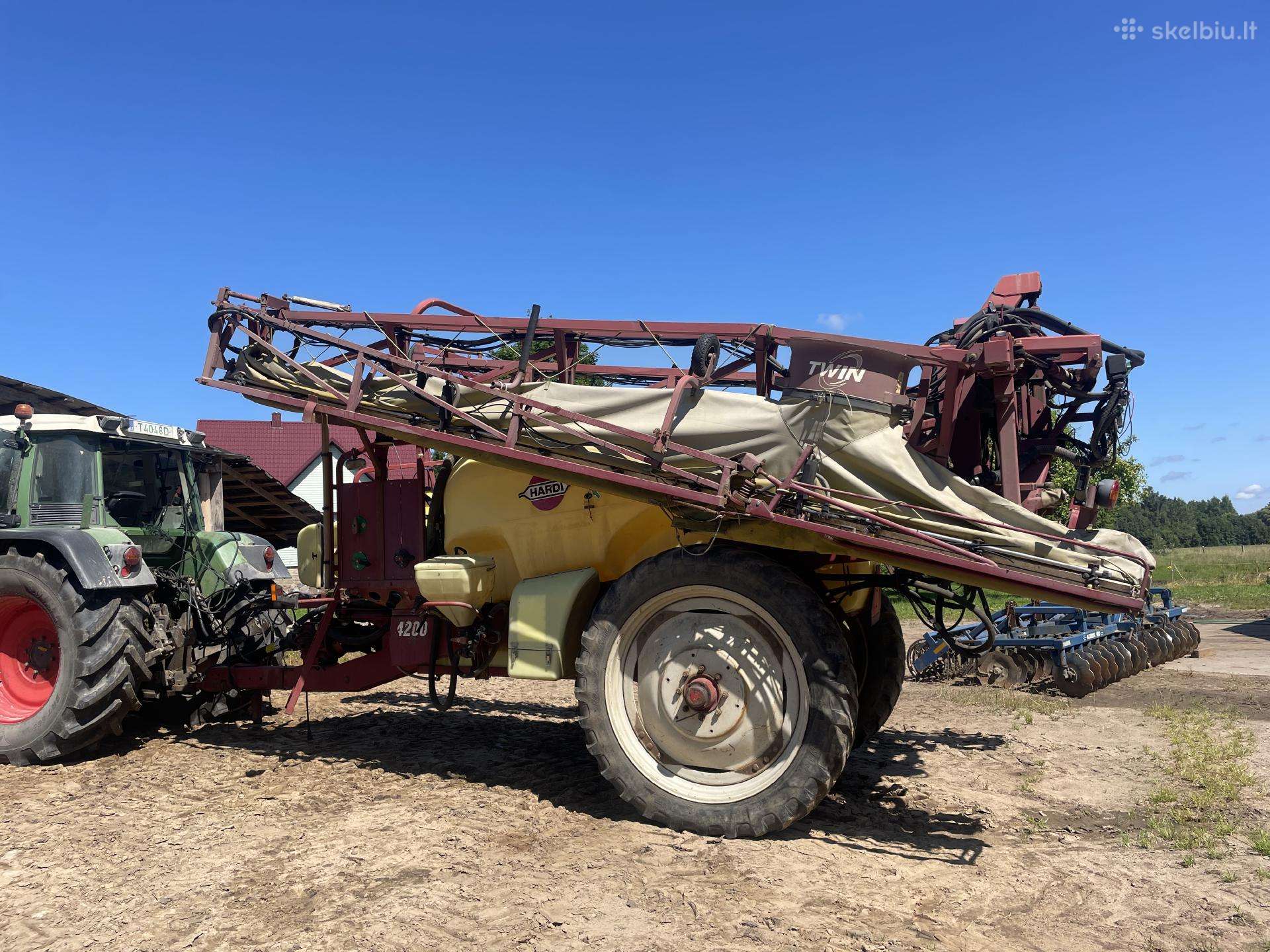 Hardi 4200, purkštuvai