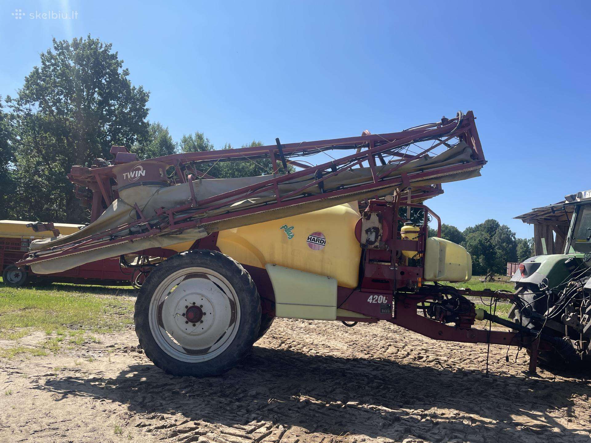 Hardi 4200, purkštuvai