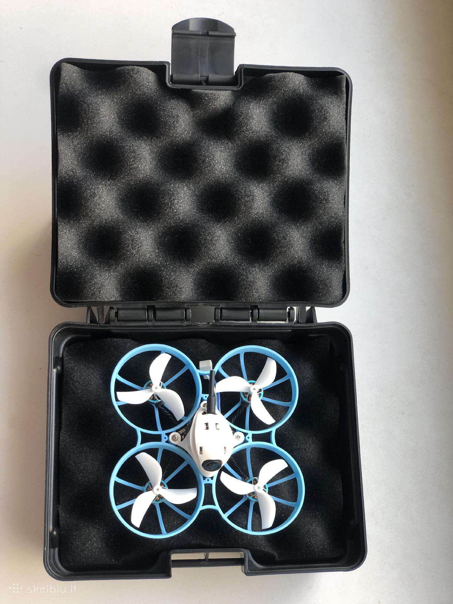 Dėklas tinkantis dronui