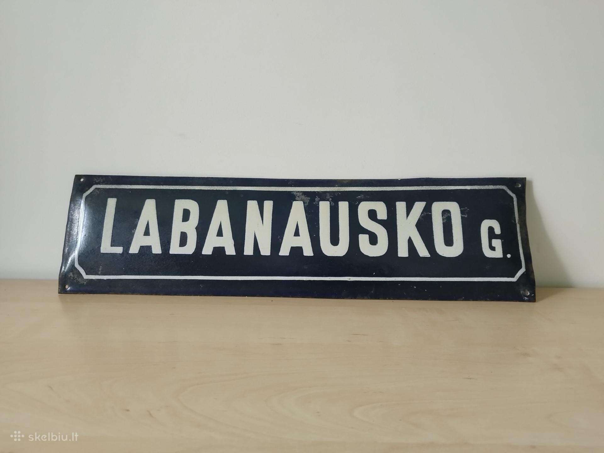 Vintažinė emaliuota Labanausko gatvės lentelė