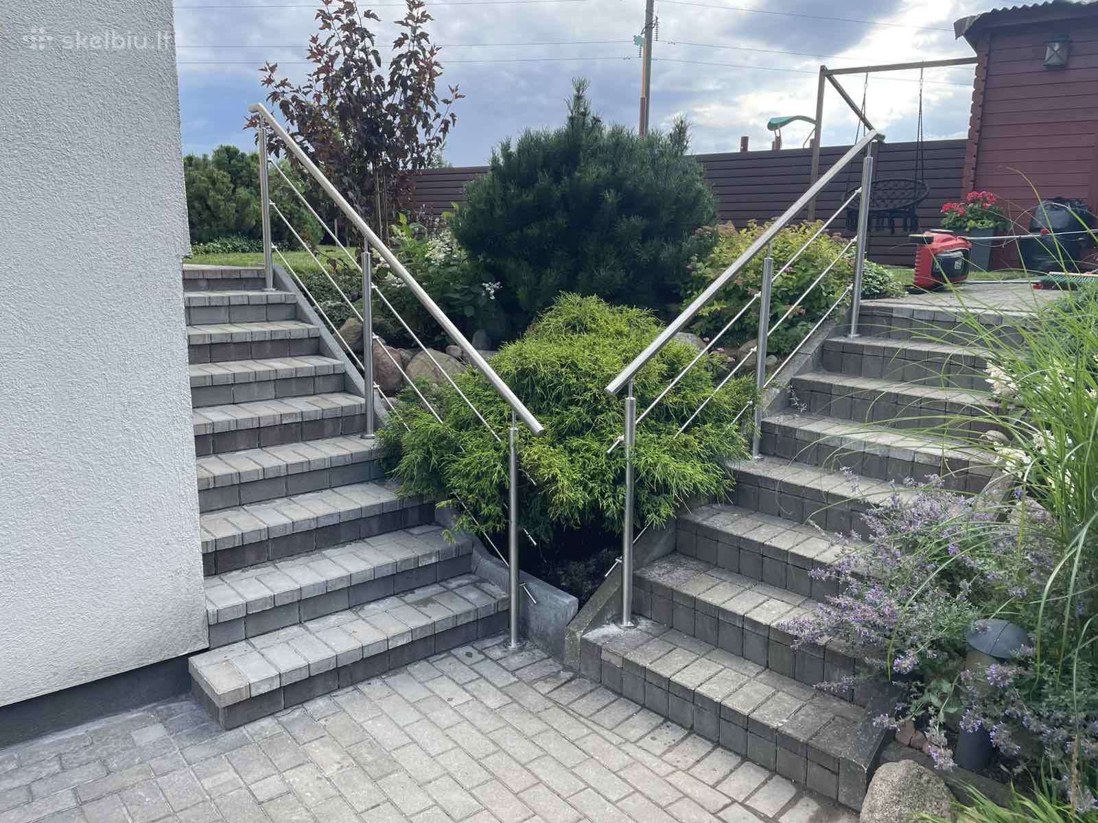Nerūdijančio plieno turėklai ir statramsčiai