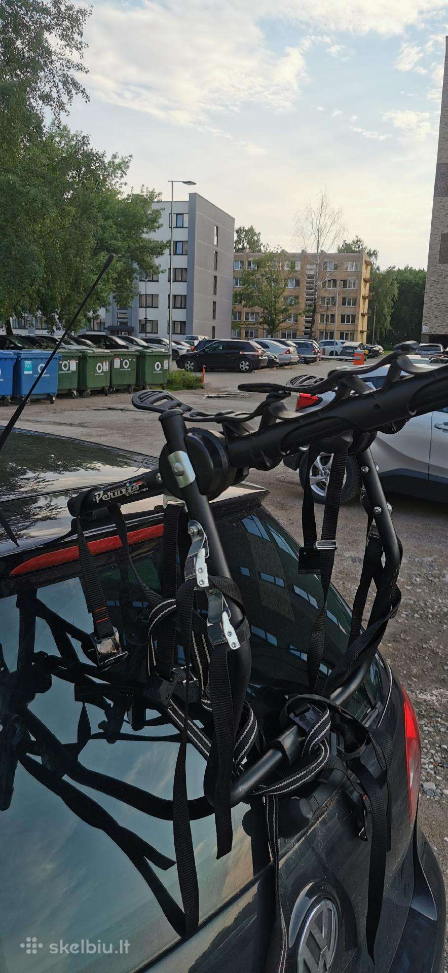 Dviračio laikiklis mašinai