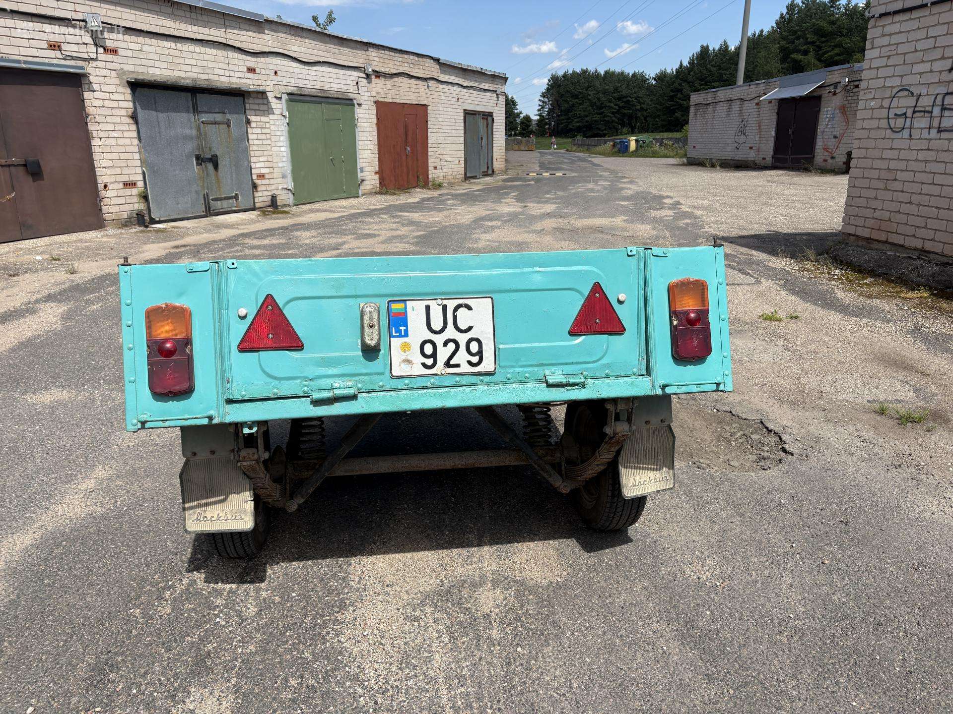 -Kita-, passenger car trailers