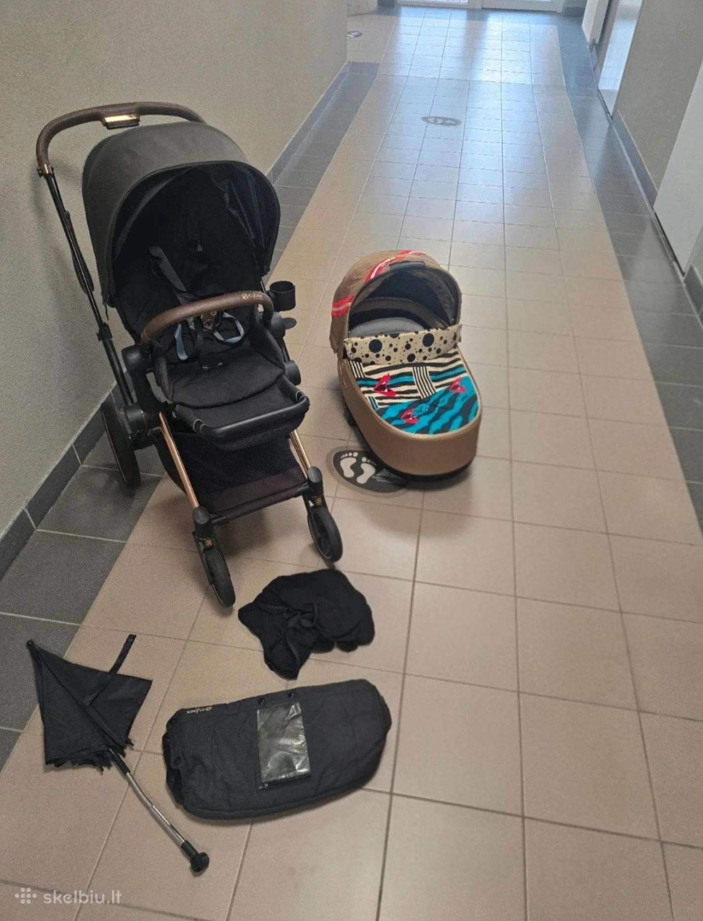 Cybex priam V3 vežimėlio komplektas