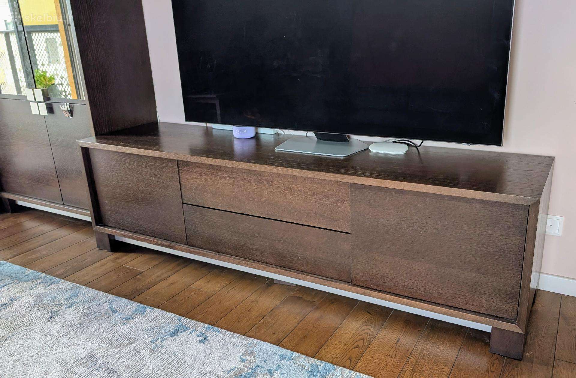 TV spintelės