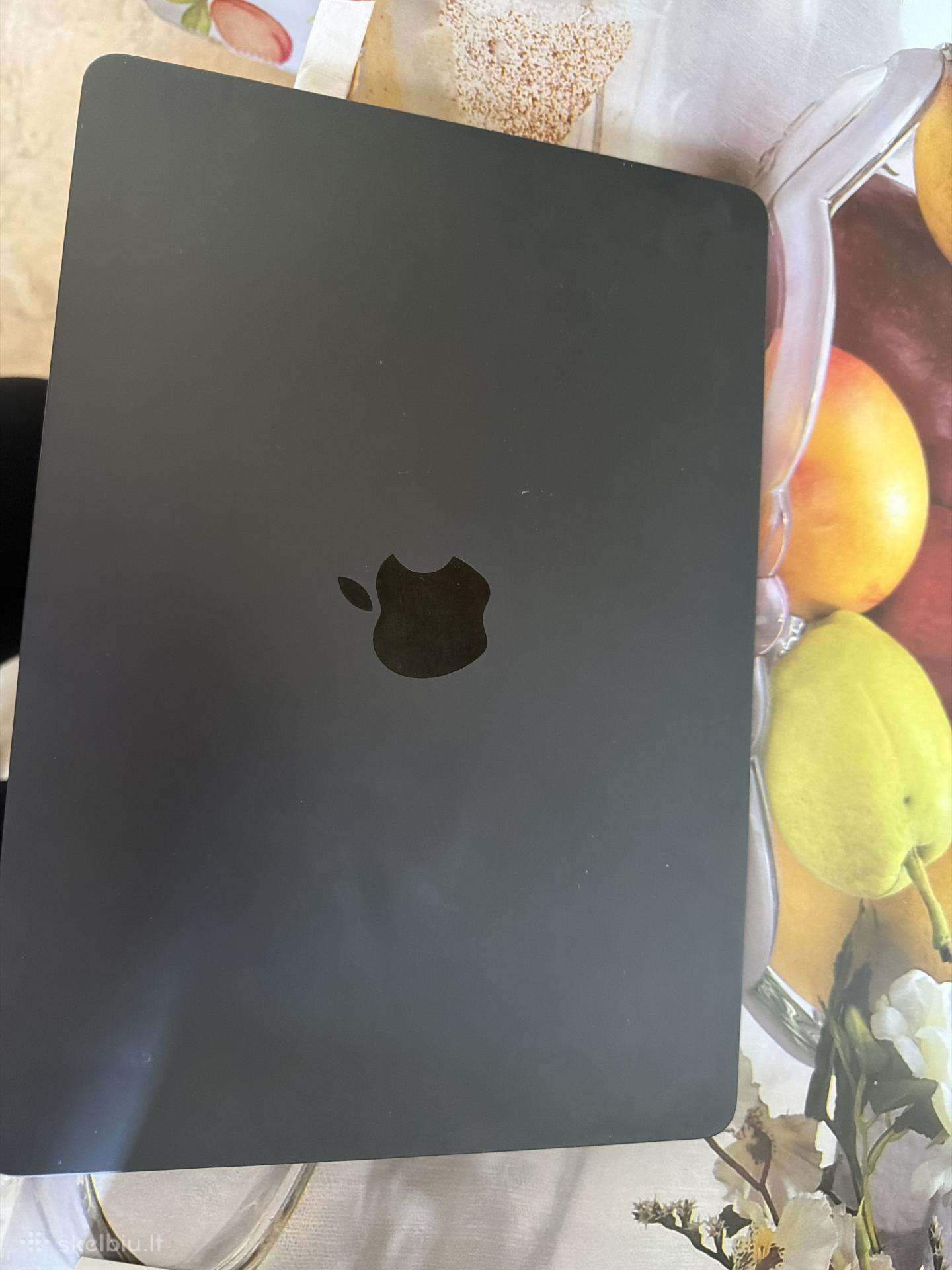 Mac book air M2 2022metu