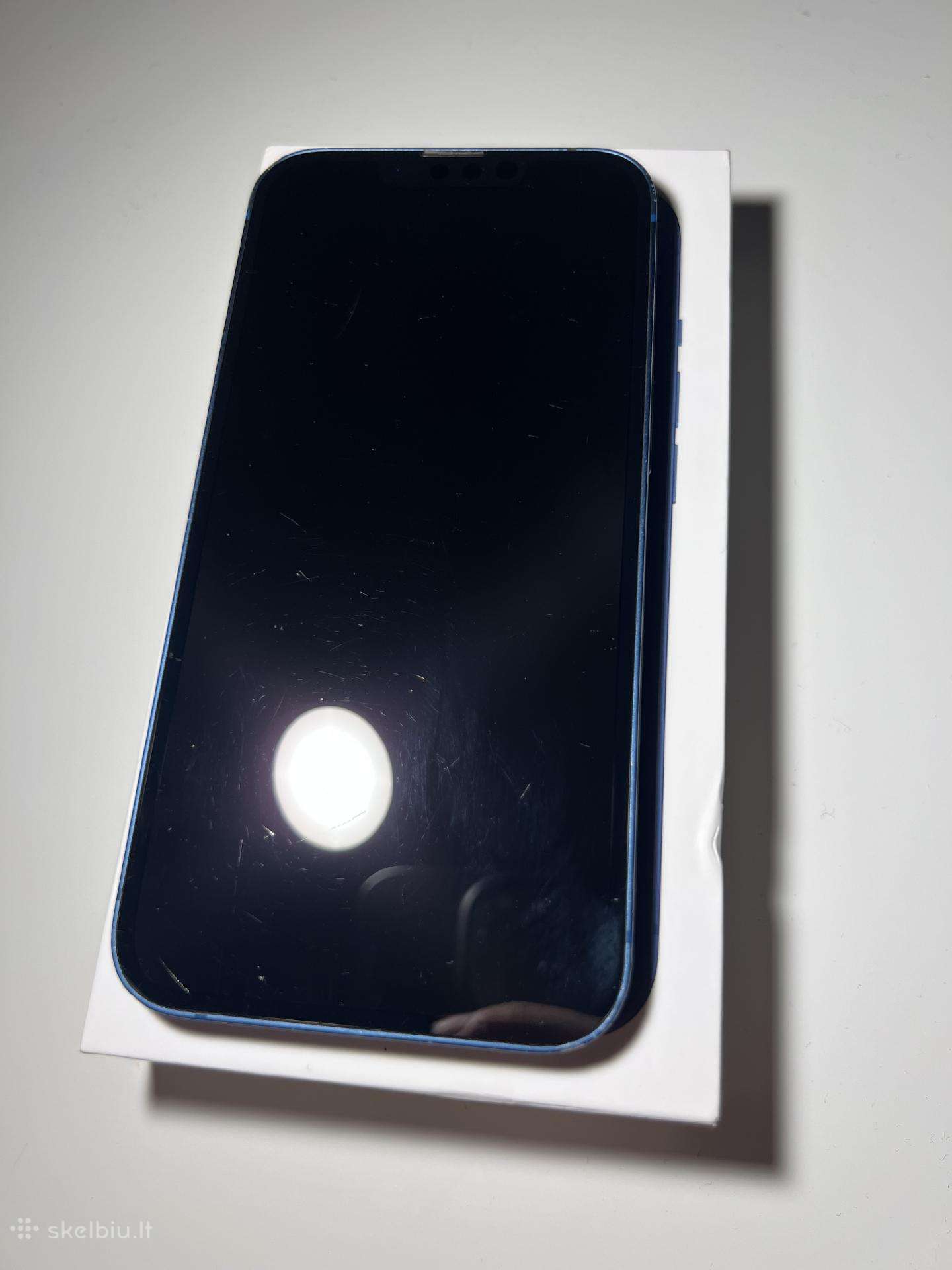 iPhone 13
