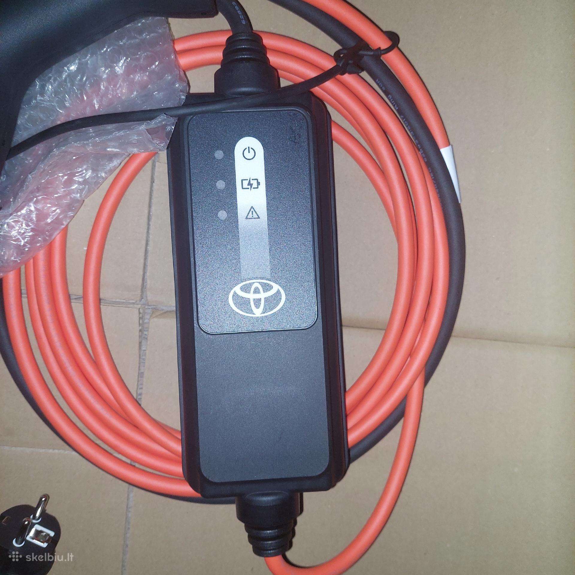 Toyota originalus įkroviklis