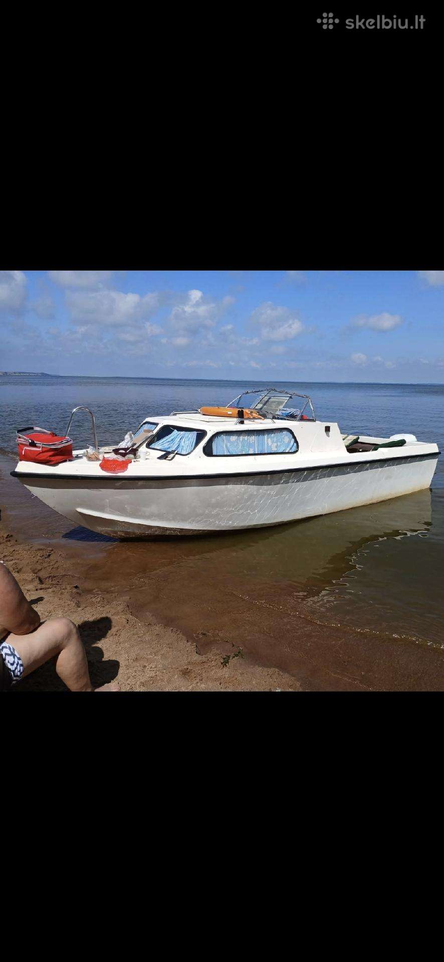 Sea ray Pramoginis, yachts / cruisers