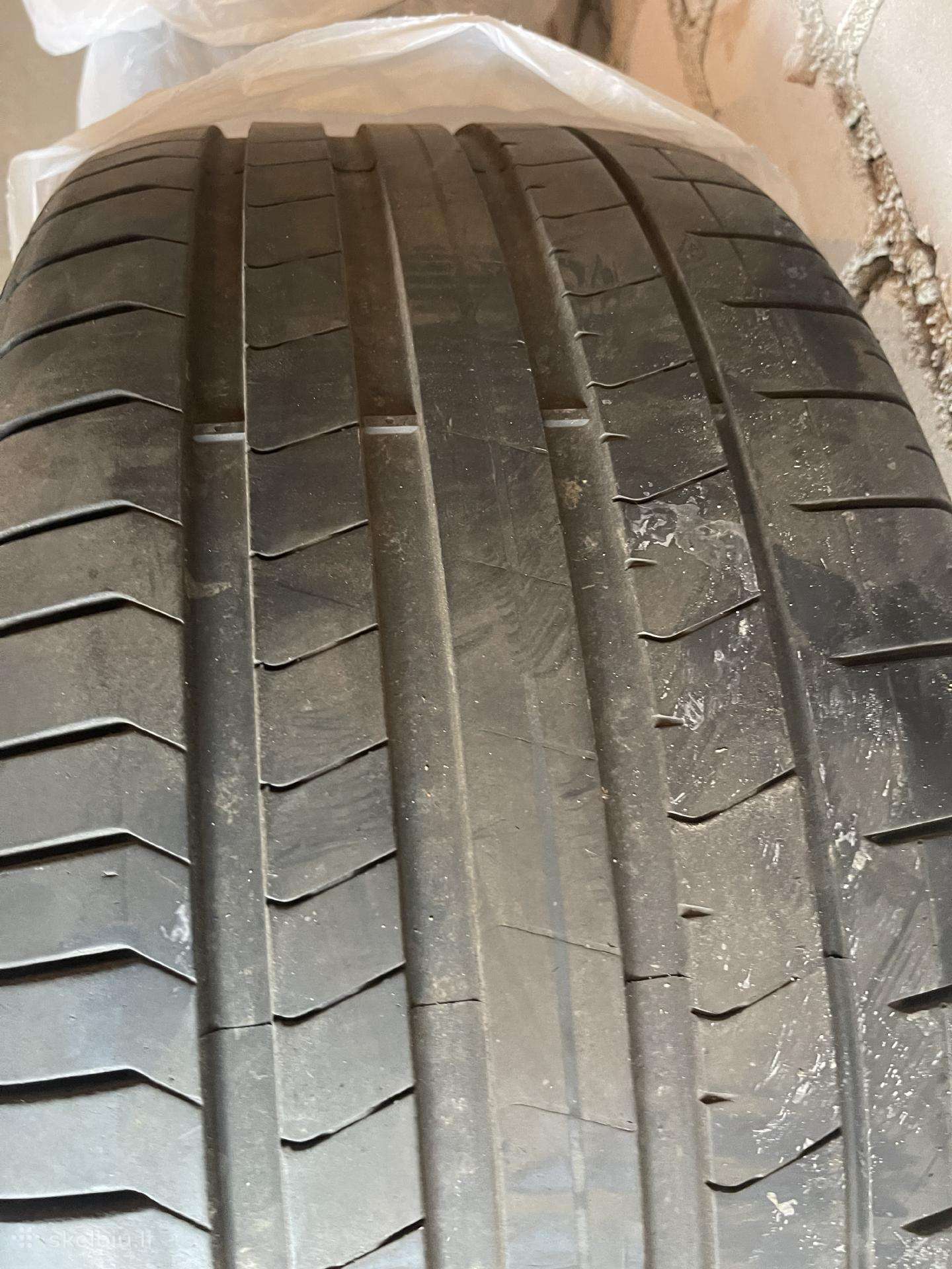 Pirelli, summer 285/40 R21