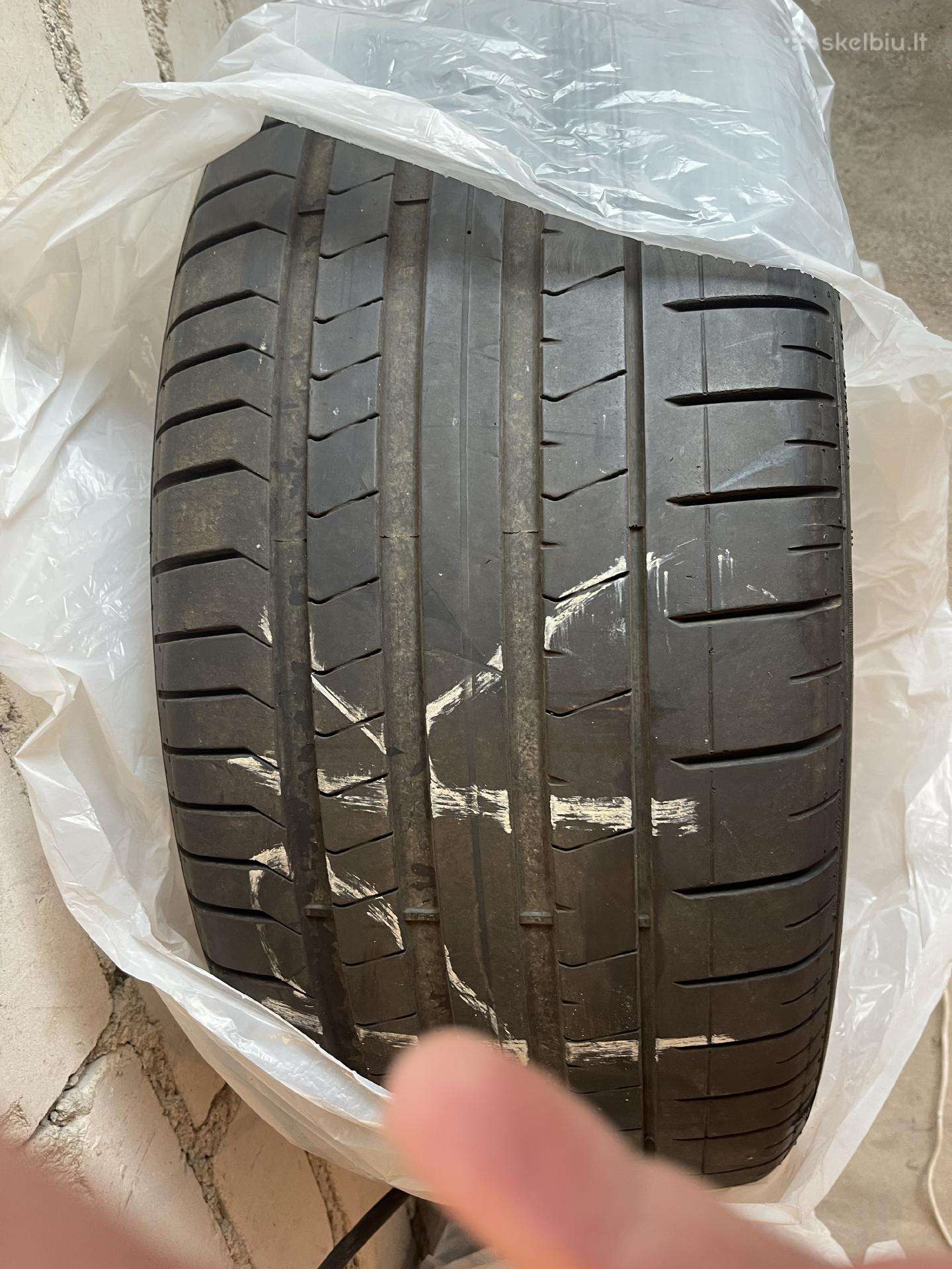 Pirelli, summer 285/40 R21