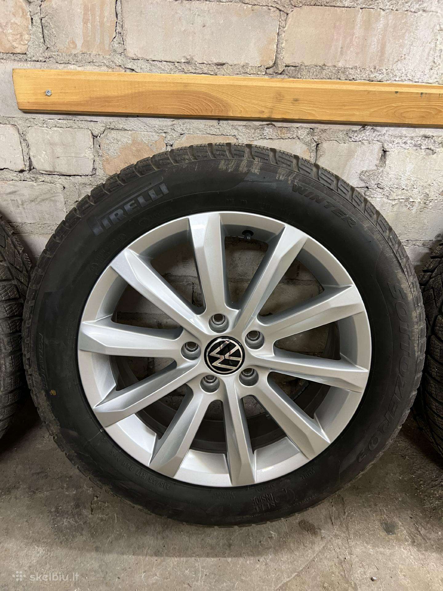Oem VW R17 lieti ratlankiai Helsinki su padangomis
