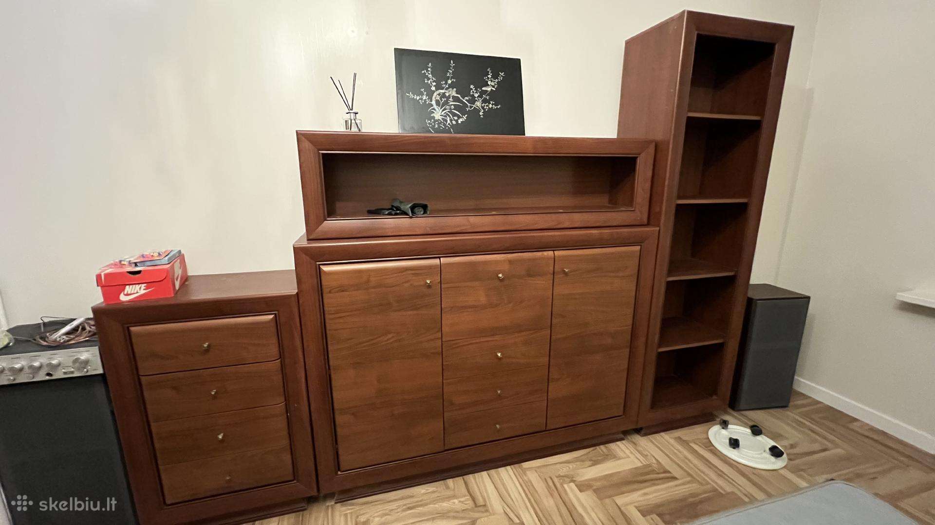 Baldų komplektas svetainei ar miegamajam