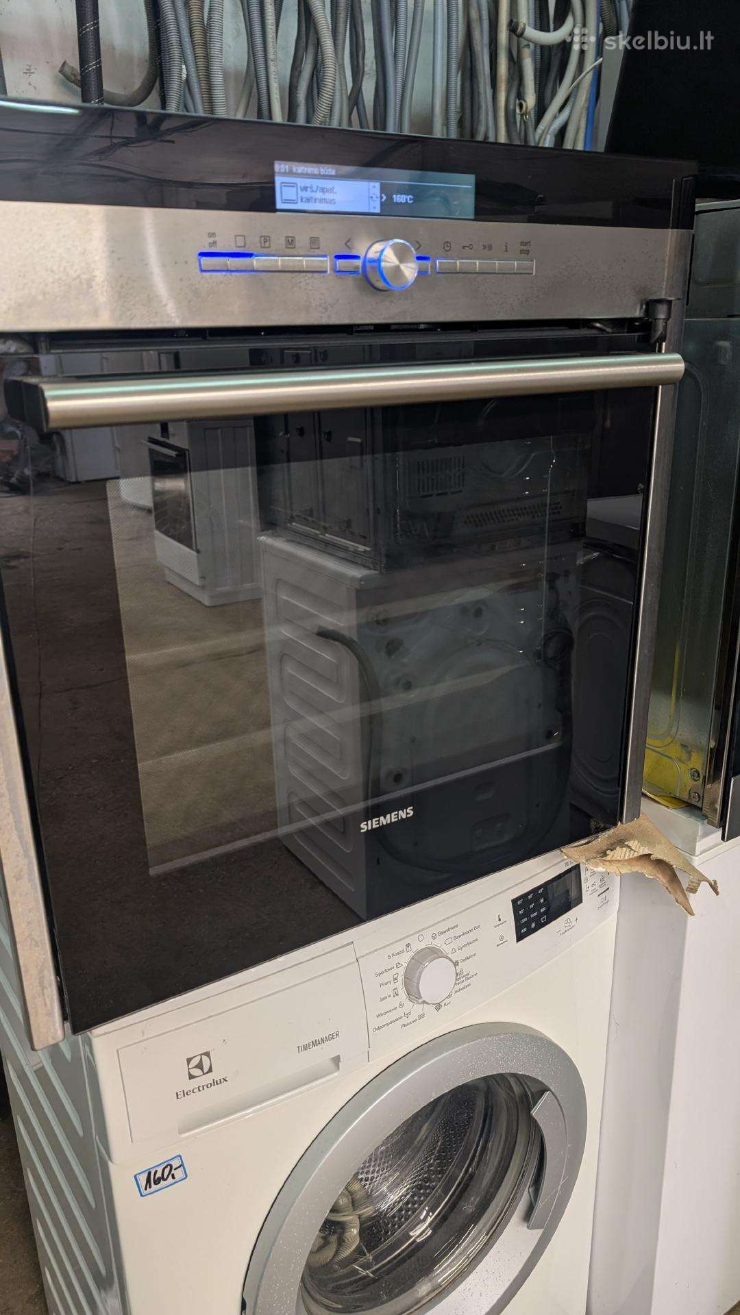 Įmontuojama orkaitė " Siemens"