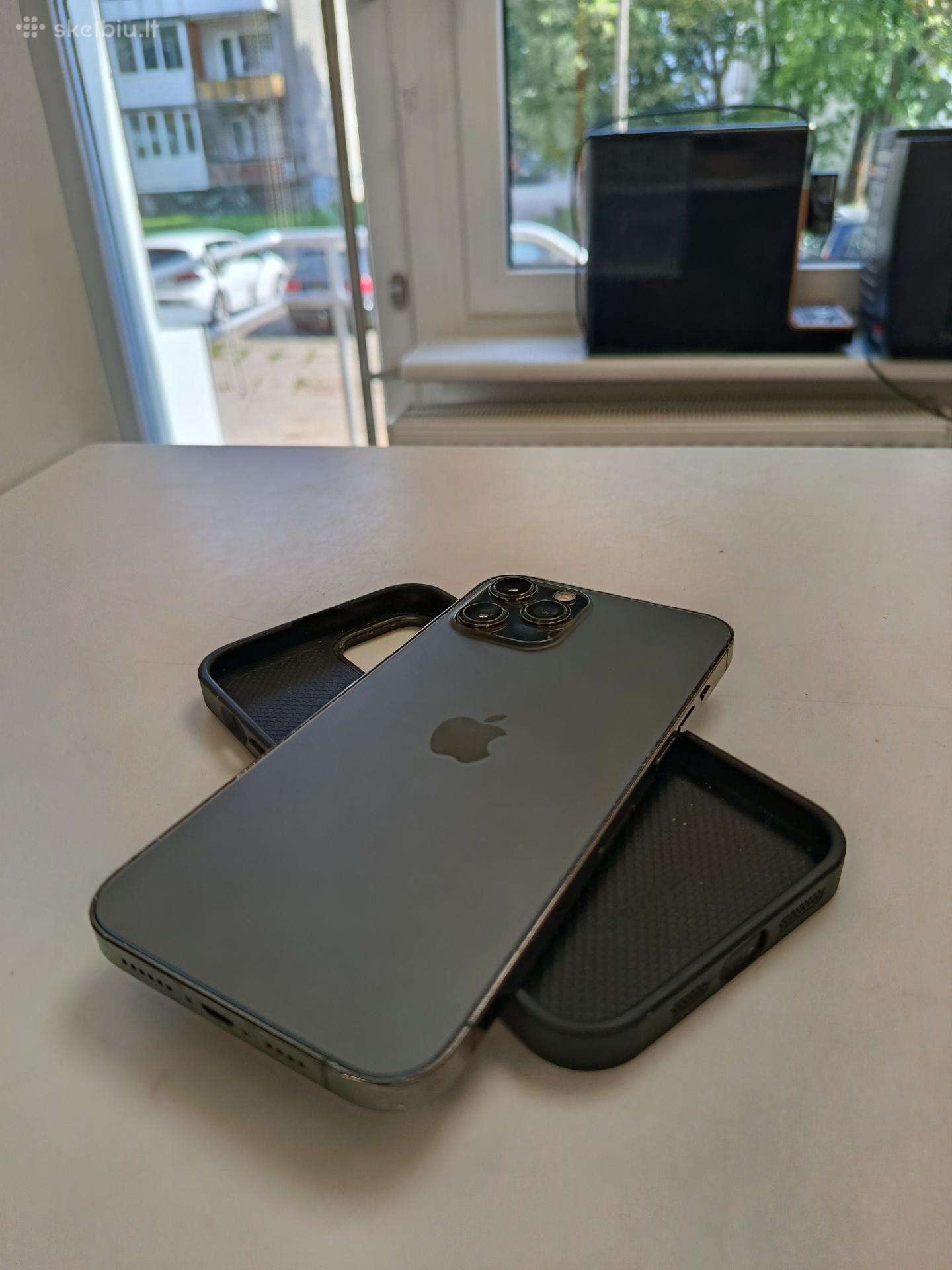 iPhone 12 Pro Max