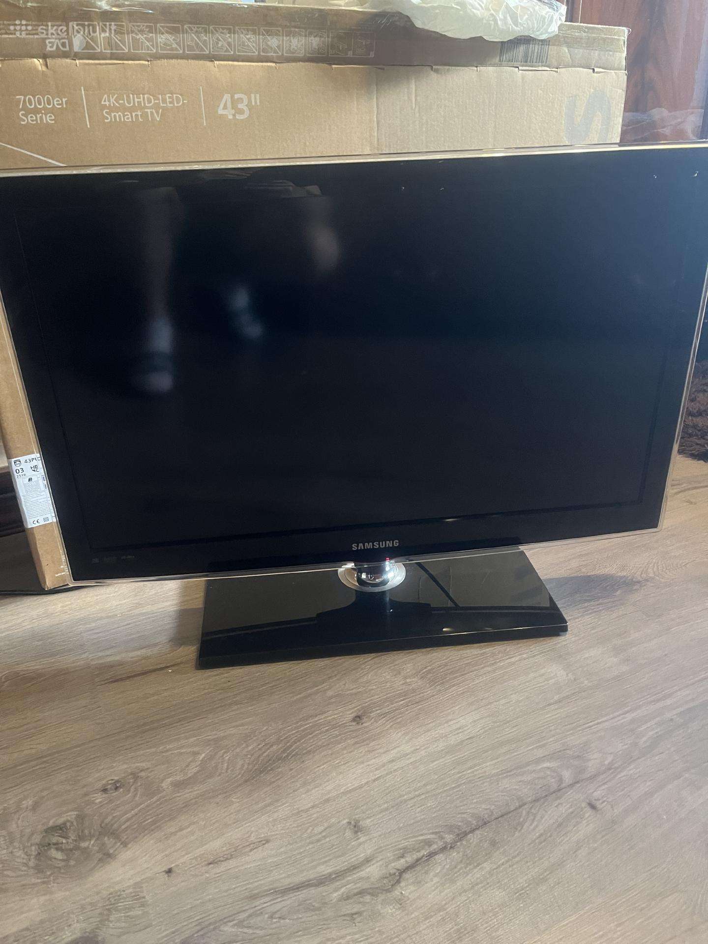 Samsung televizorius 32 Ue32c4000