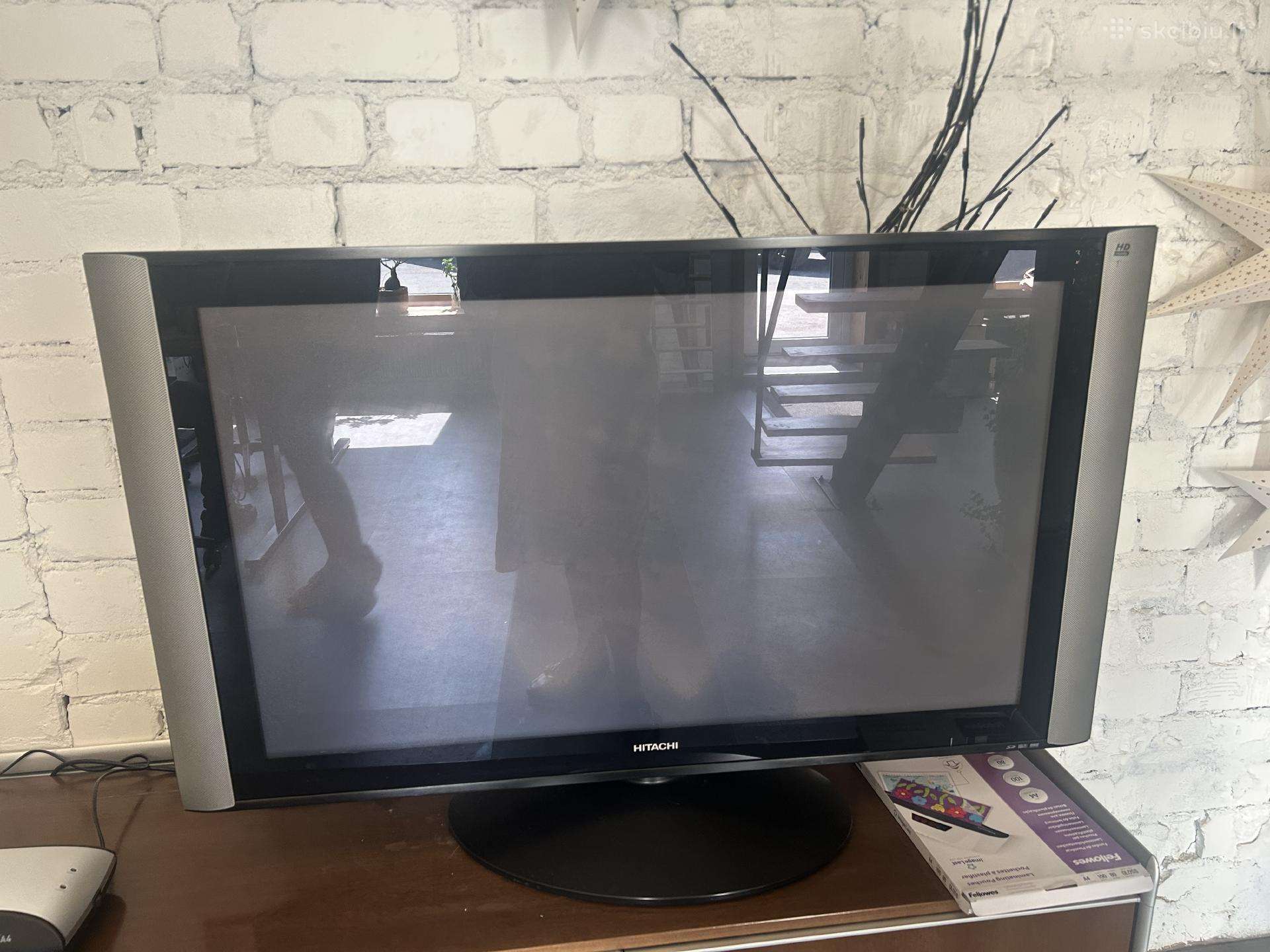 Dovanojame televizorių