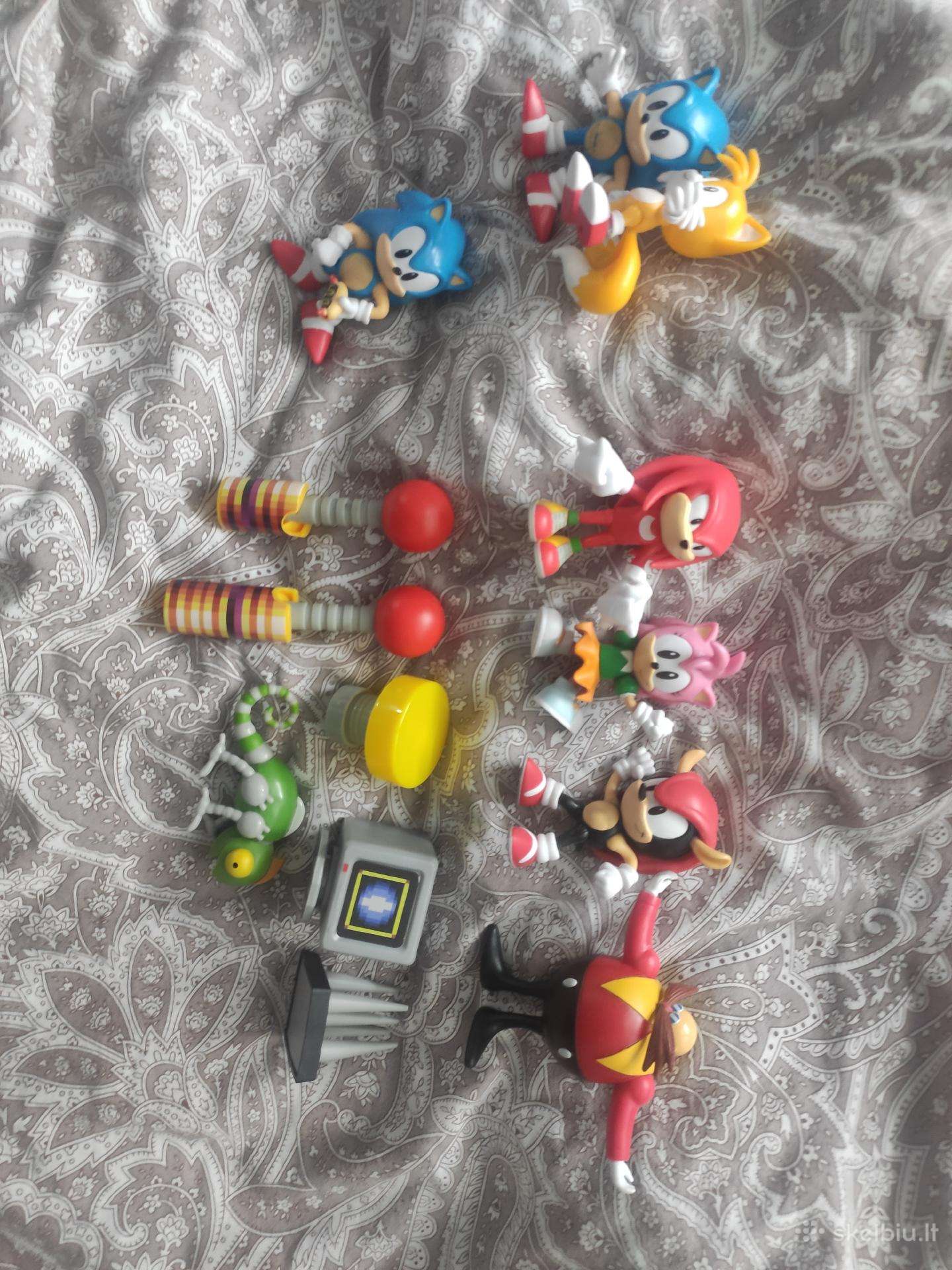 Parduodu sonic figurėles