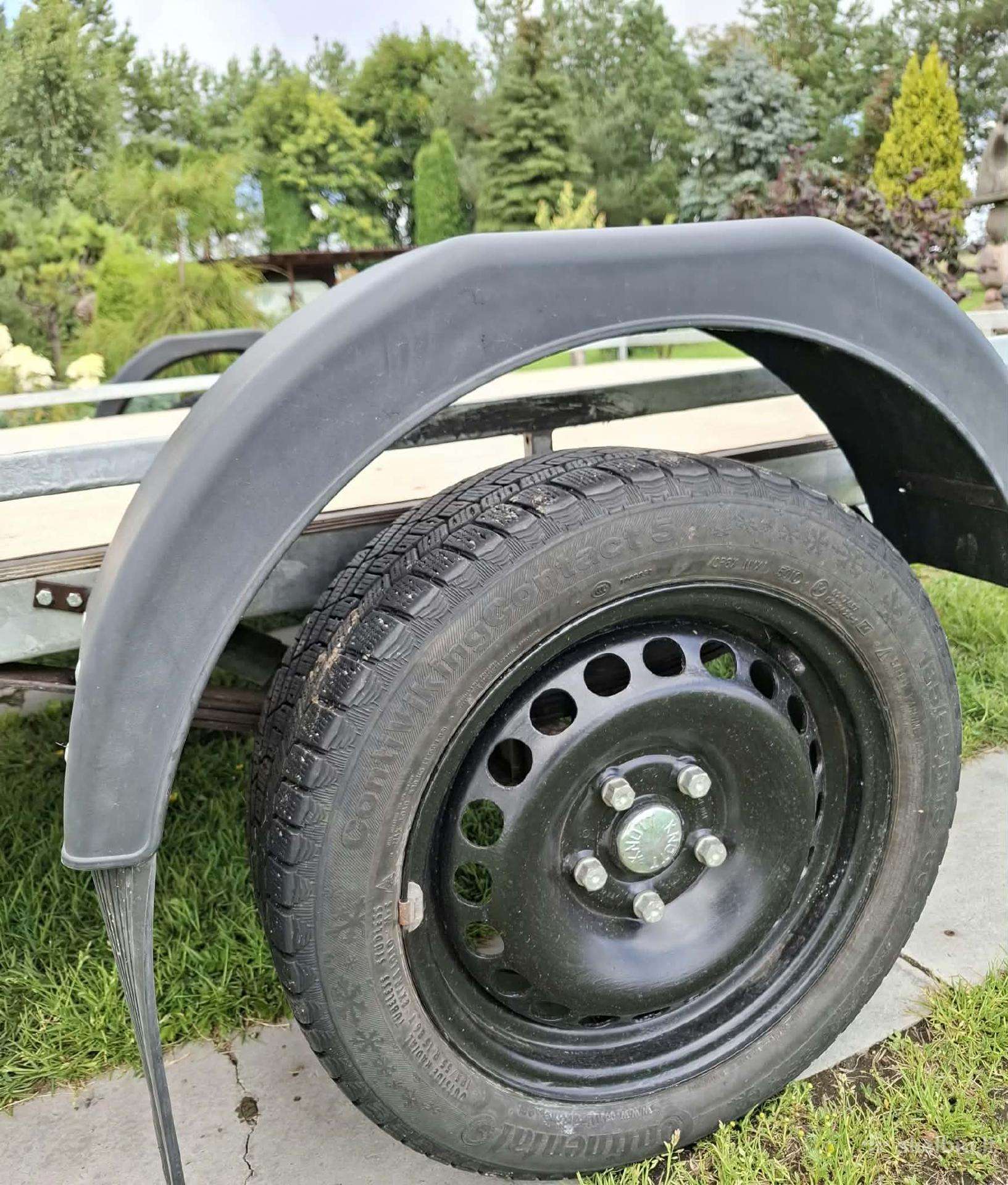 -Kita-, passenger car trailers