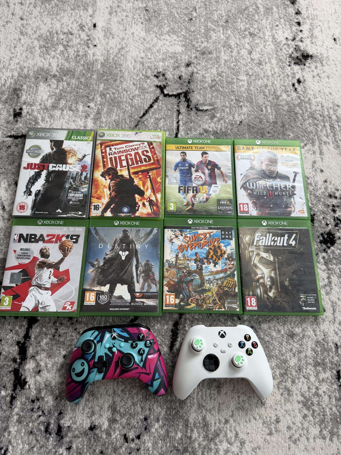 Naudoti Xbox pulteliai ir zaidimai