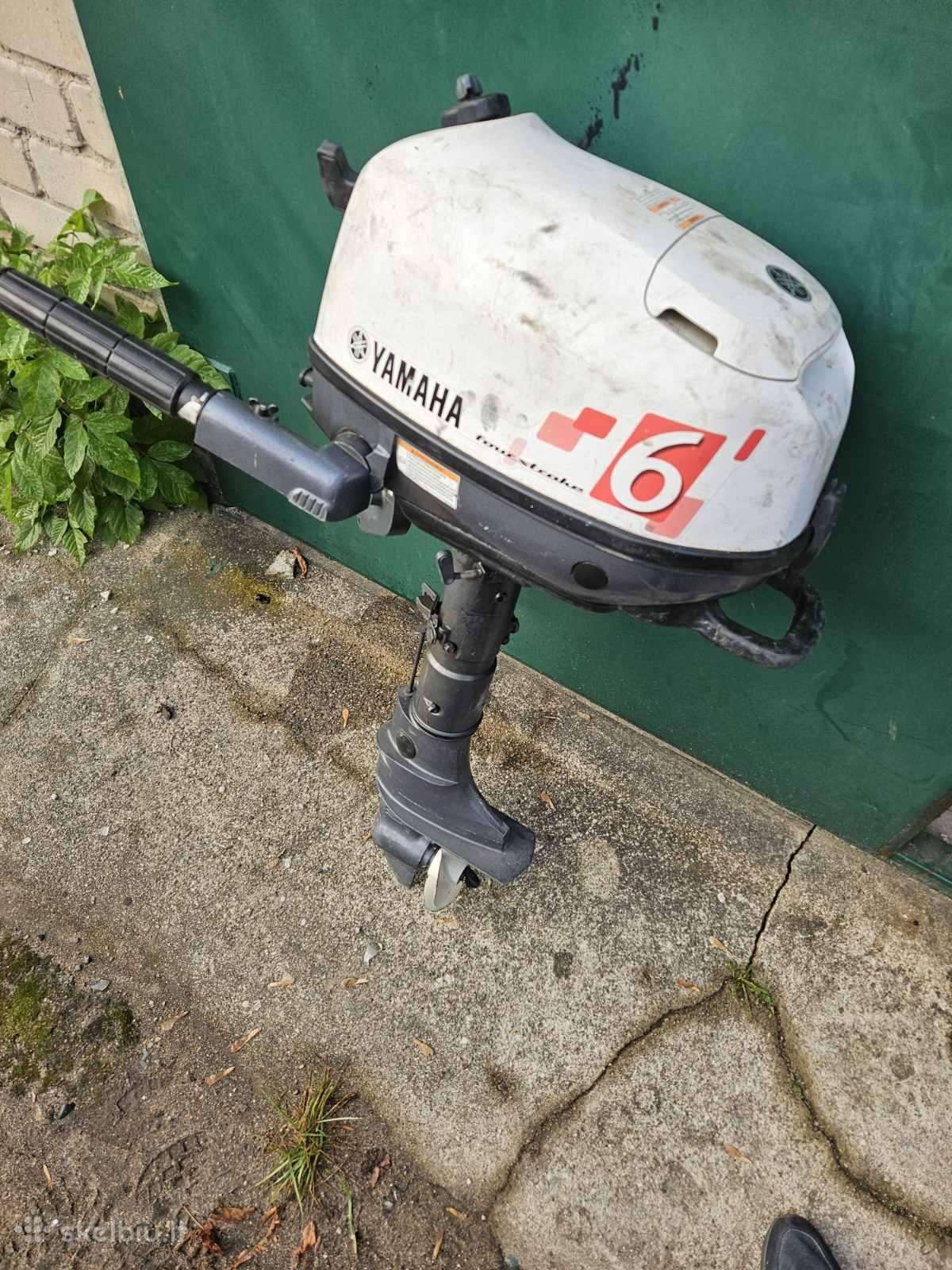 Pakabinamas Yamaha